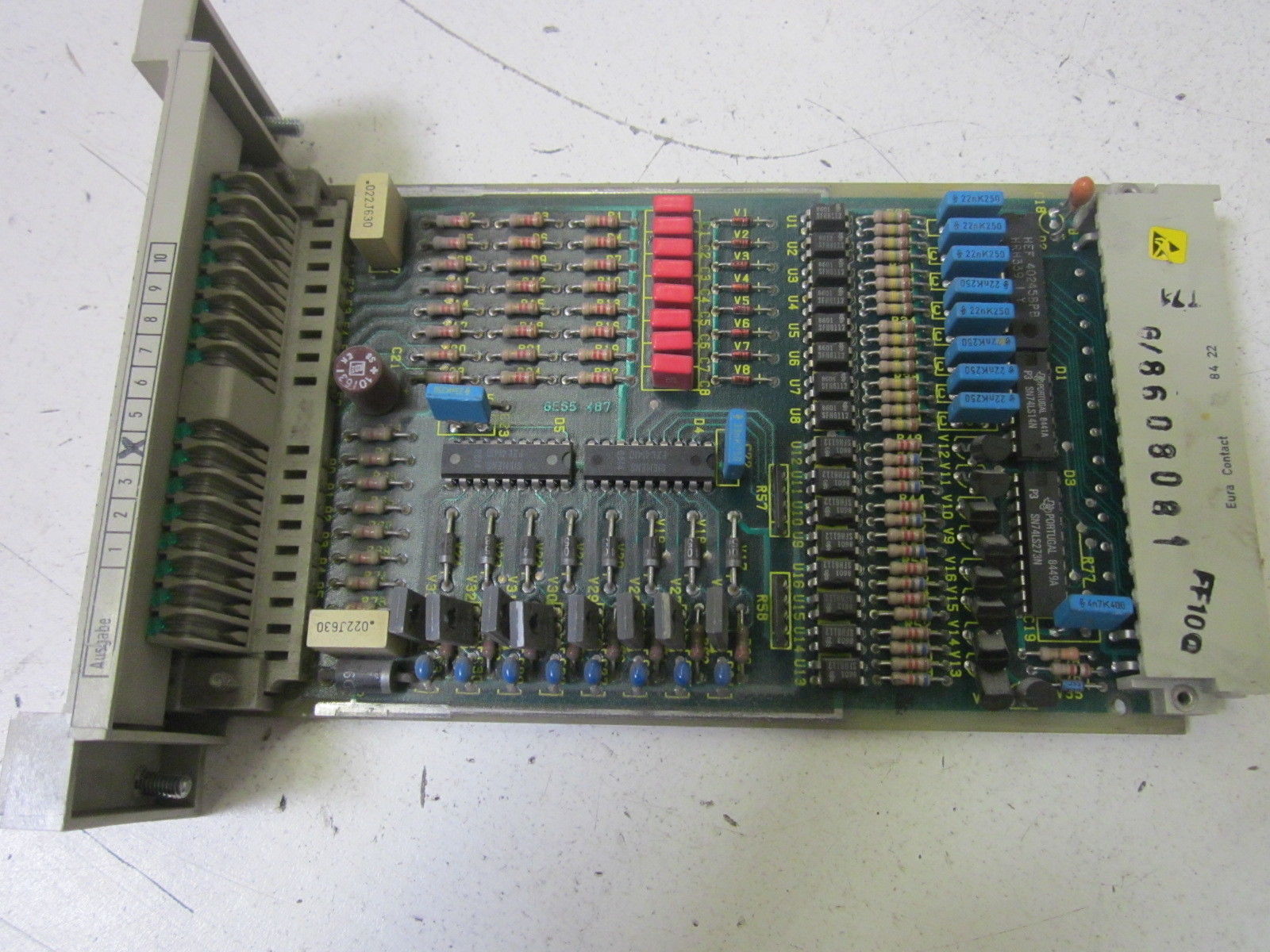 SIEMENS 6ES5487-3LA11 UNMP