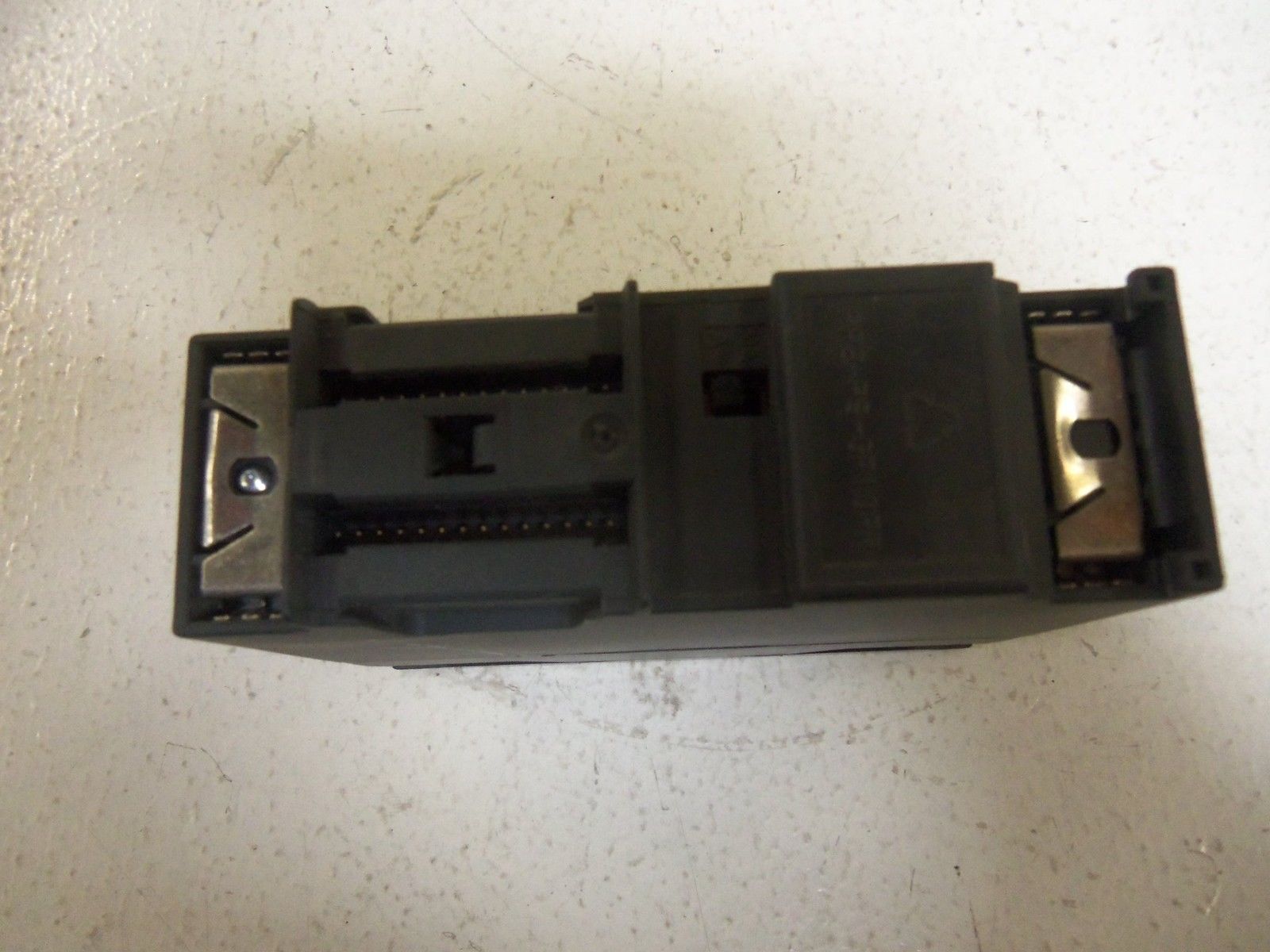 SIEMENS SIMATIC S7 6ES7370-0AA01-0AA0 DUMMY MODULE UNMP