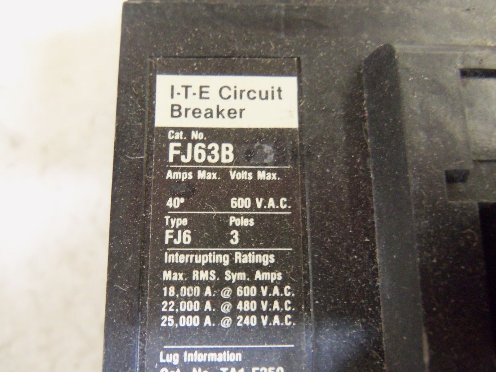 SIEMENS FJ63B CIRCUIT BREAKER UNMP