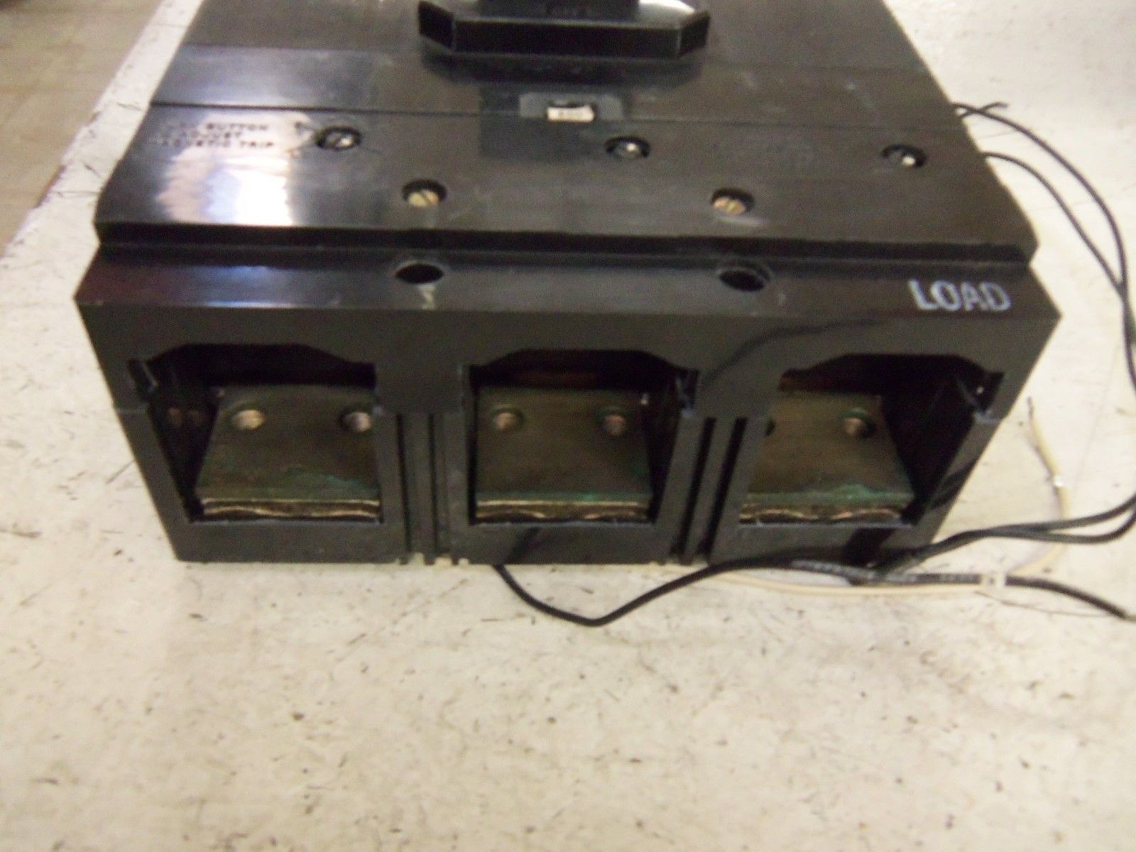 SIEMENS KM3H80000S02 CIRCUIT BREAKER UNMP