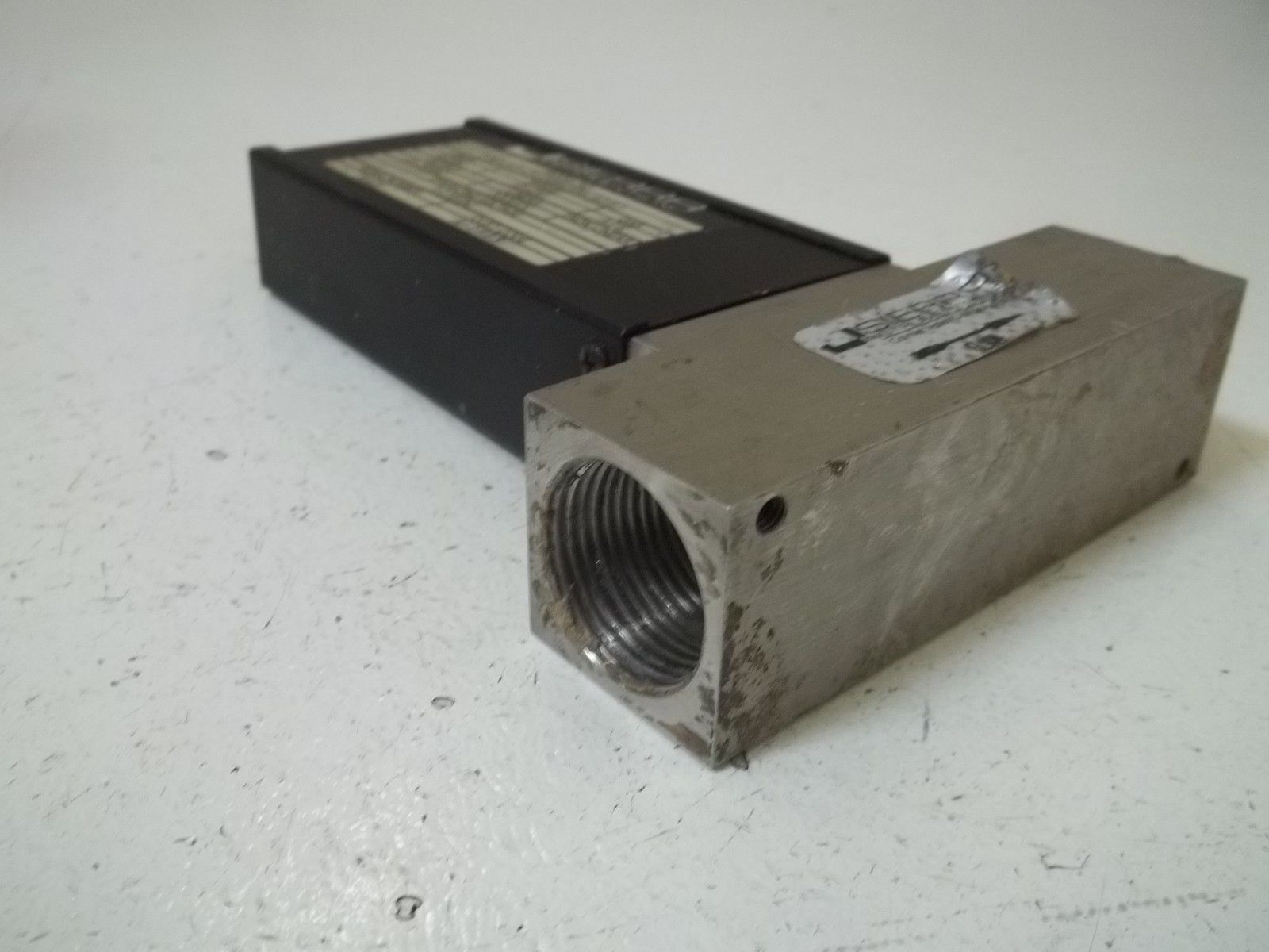 SIERRA 730-N3-2 FLOW METER (AS PICTURED) UNMP