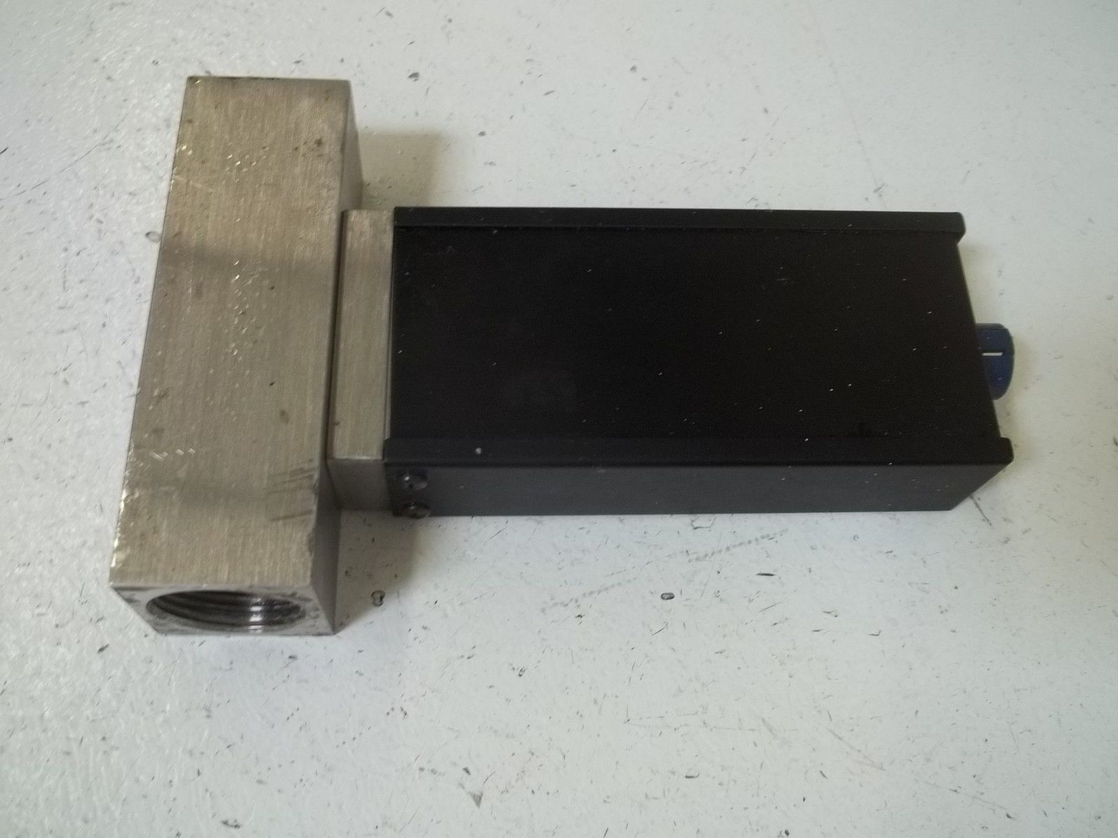 SIERRA 730-N3-2 FLOW METER (AS PICTURED) UNMP