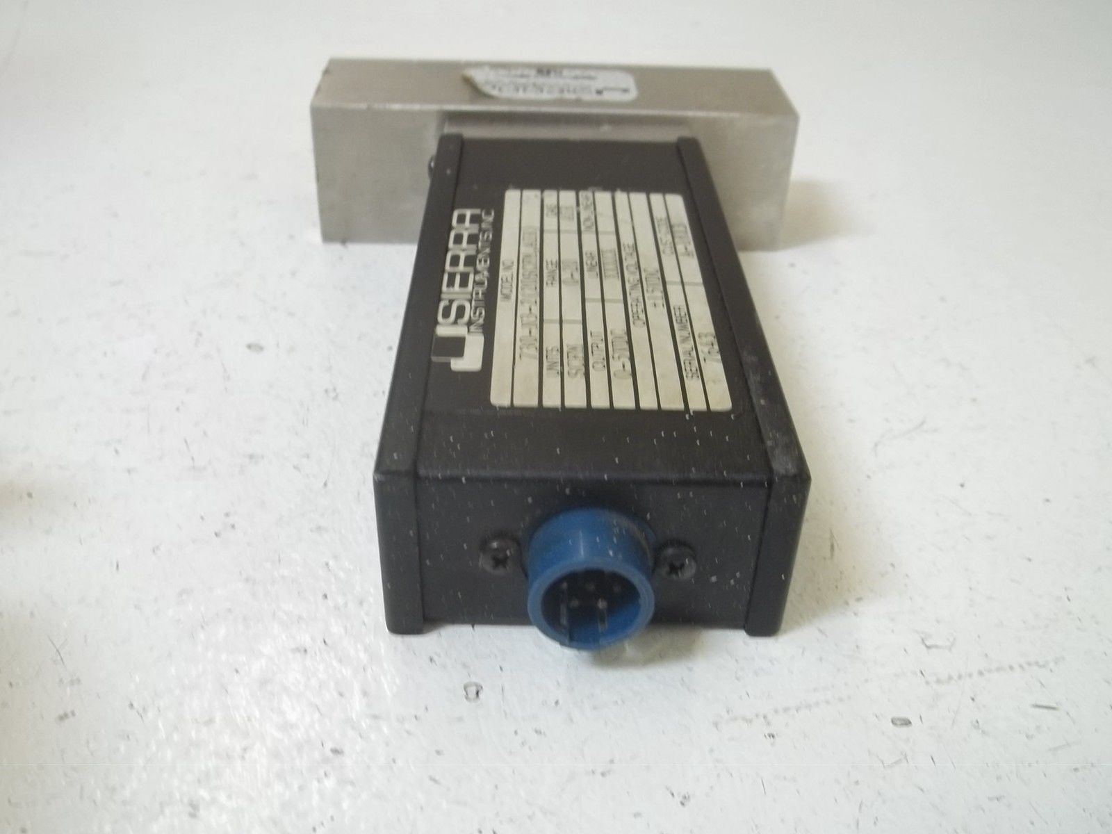 SIERRA 730-N3-2 FLOW METER (AS PICTURED) UNMP