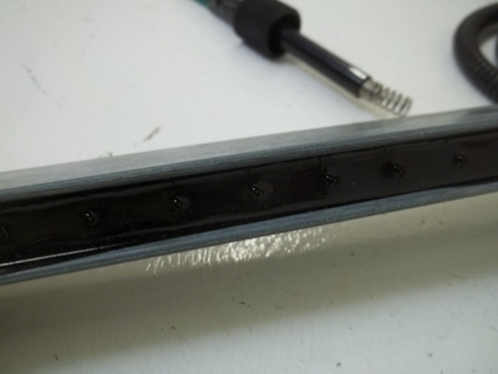 SIMCO R50 BLUE BAR 17 1/2"  SHOCKLESS STATIC NEUTRALIZING BAR  UNMP