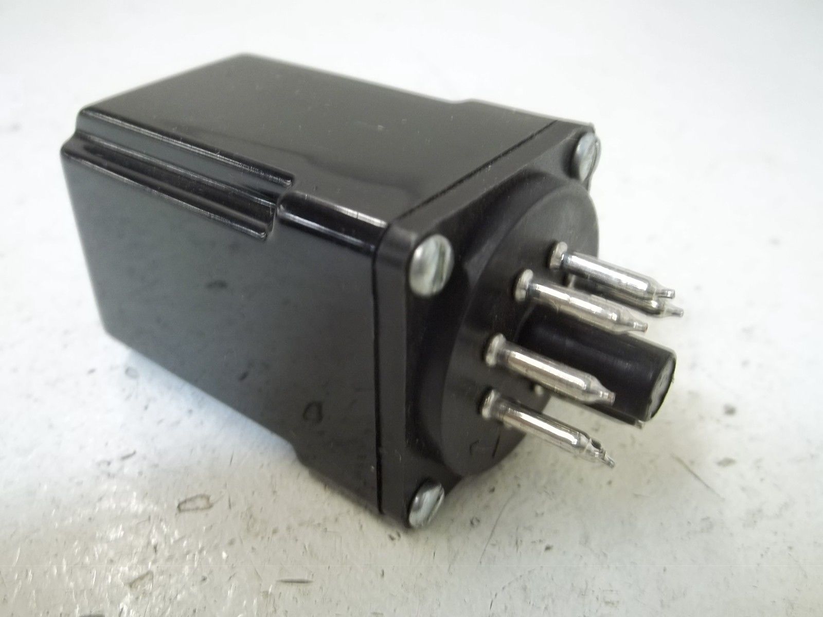 SKAN-A-MATIC T31102 PHOTOELECTRIC AMPLIFIER 8-28VAC UNMP
