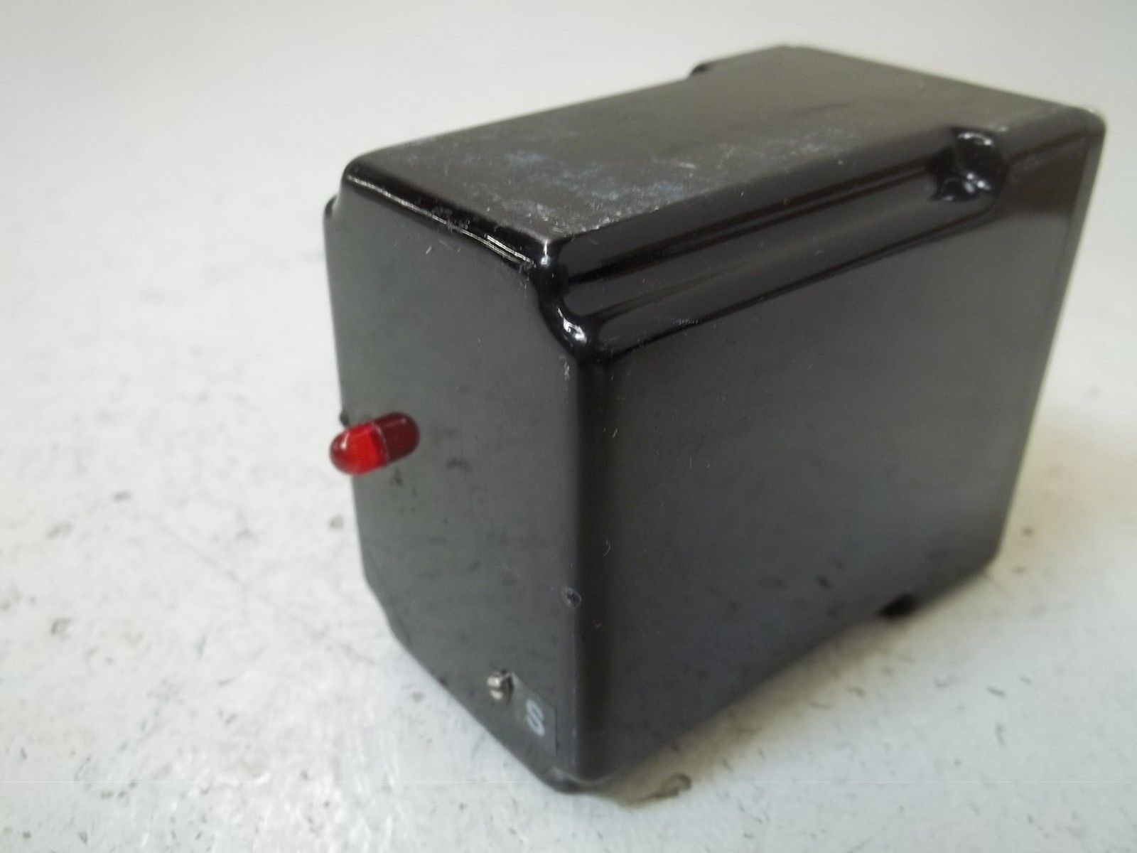 SKAN-A-MATIC T42007 APLIFIER  RELAY 115VAC *USED*