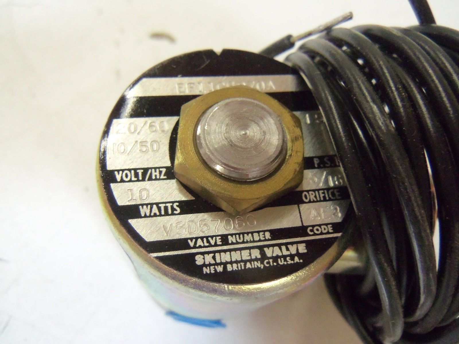 SKINNER VALVE EF11CQ070A UNMP