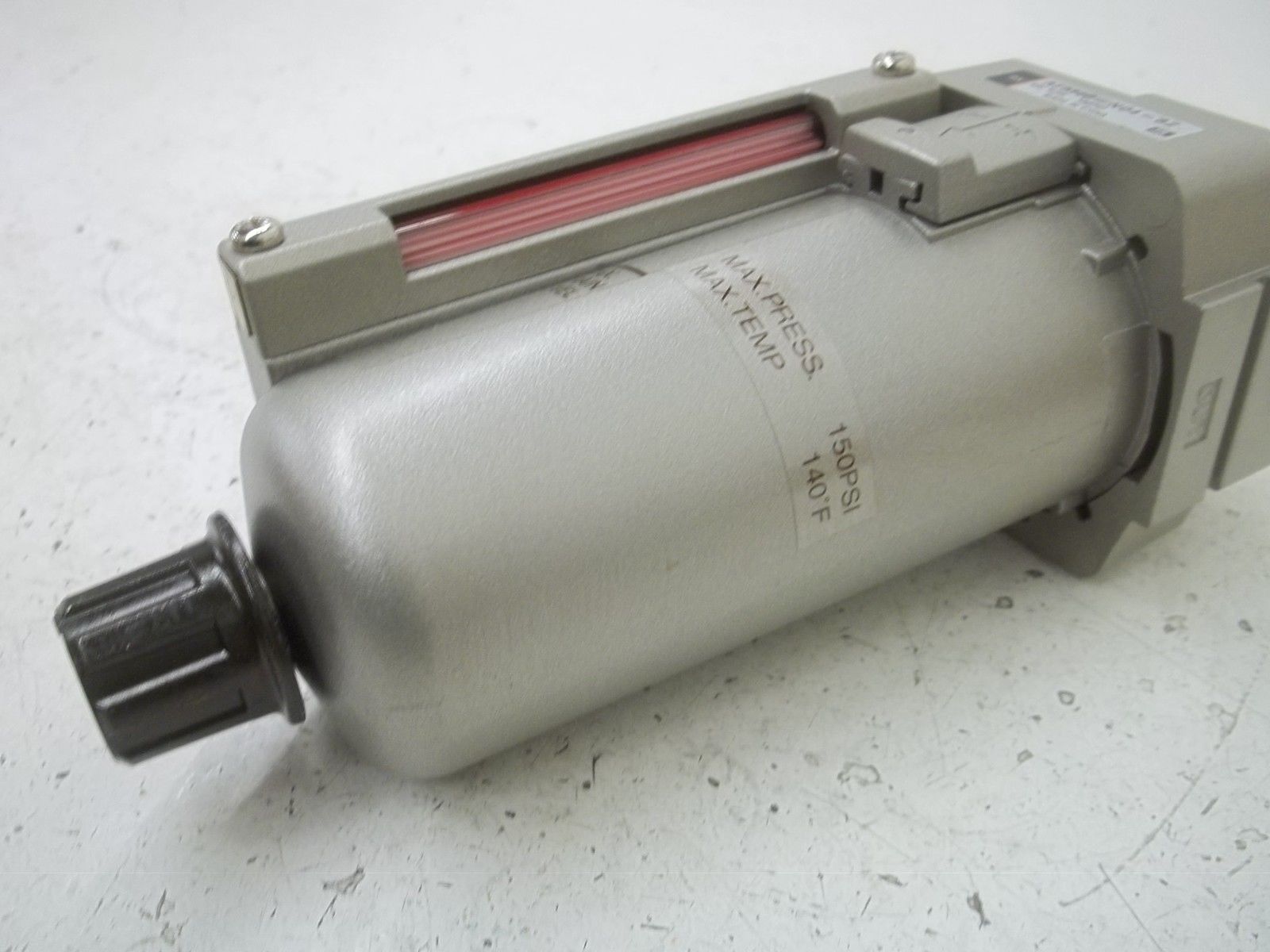 SMC AFM40-N04-8Z PNEUMATIC FILTER 150PSI NSNP