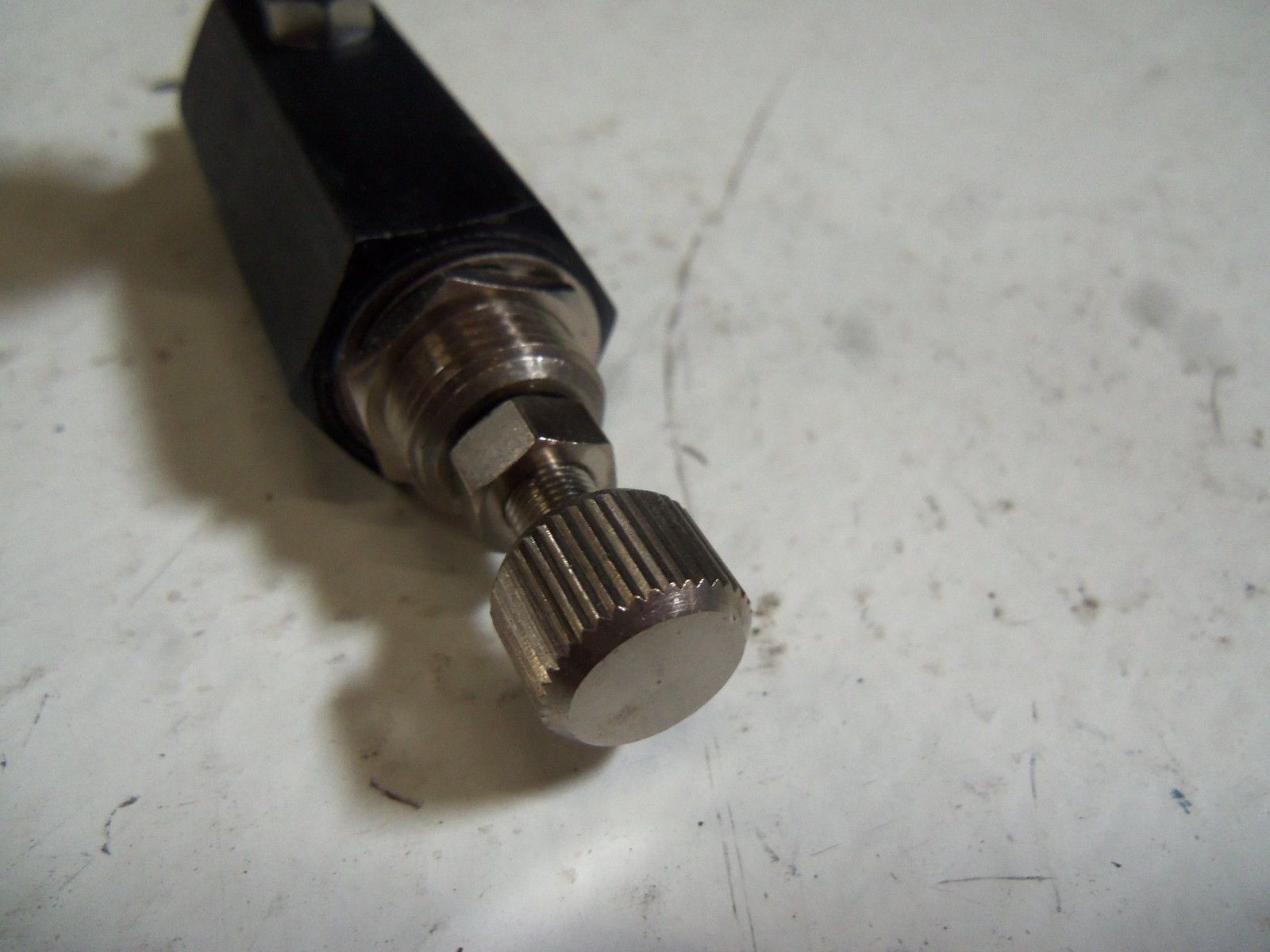 SMC ARJ210-M5G PRESSURE REGULATOR NSMP