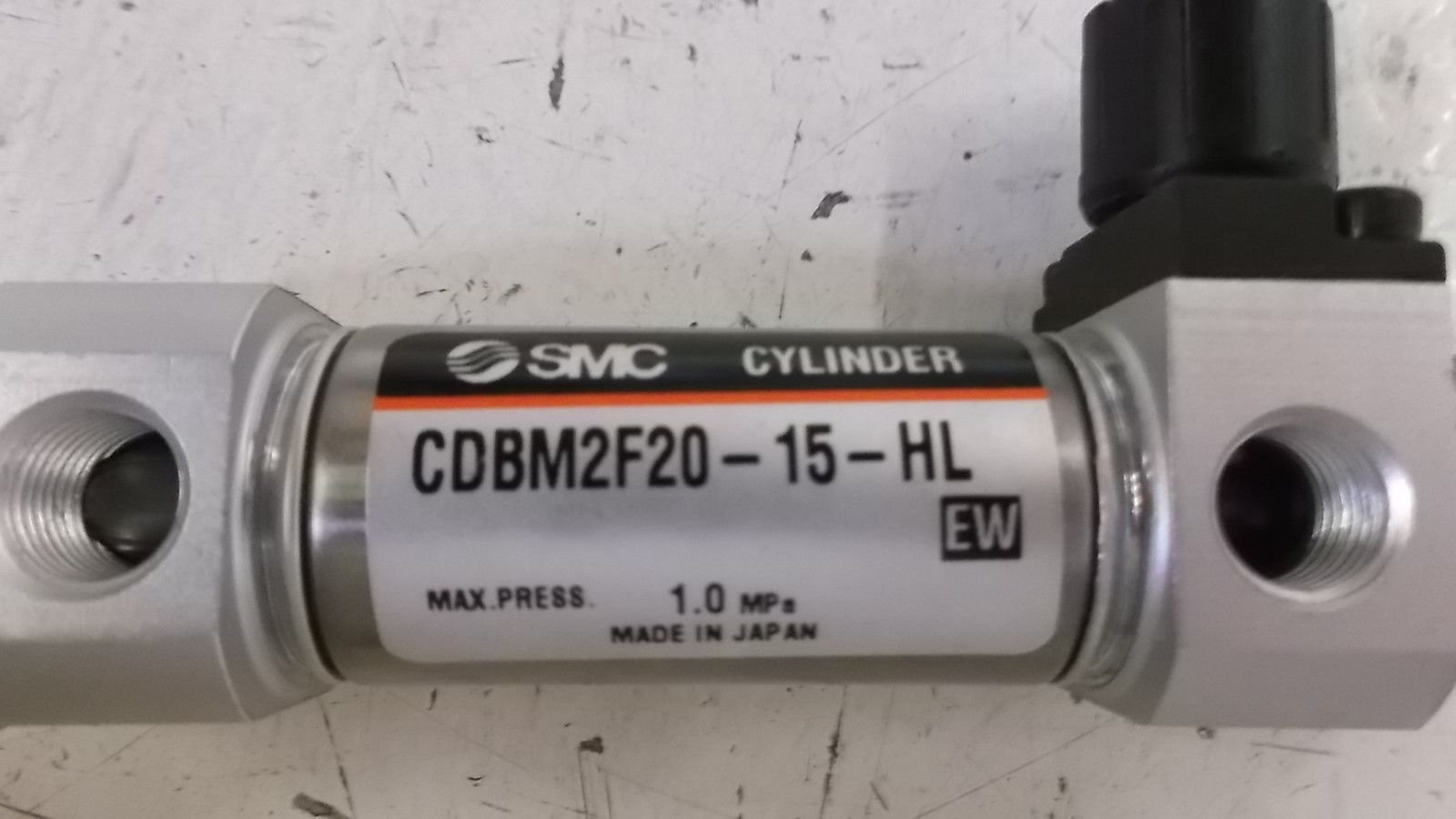SMC CDBM2F20-15-HL CYLINDER NSNP