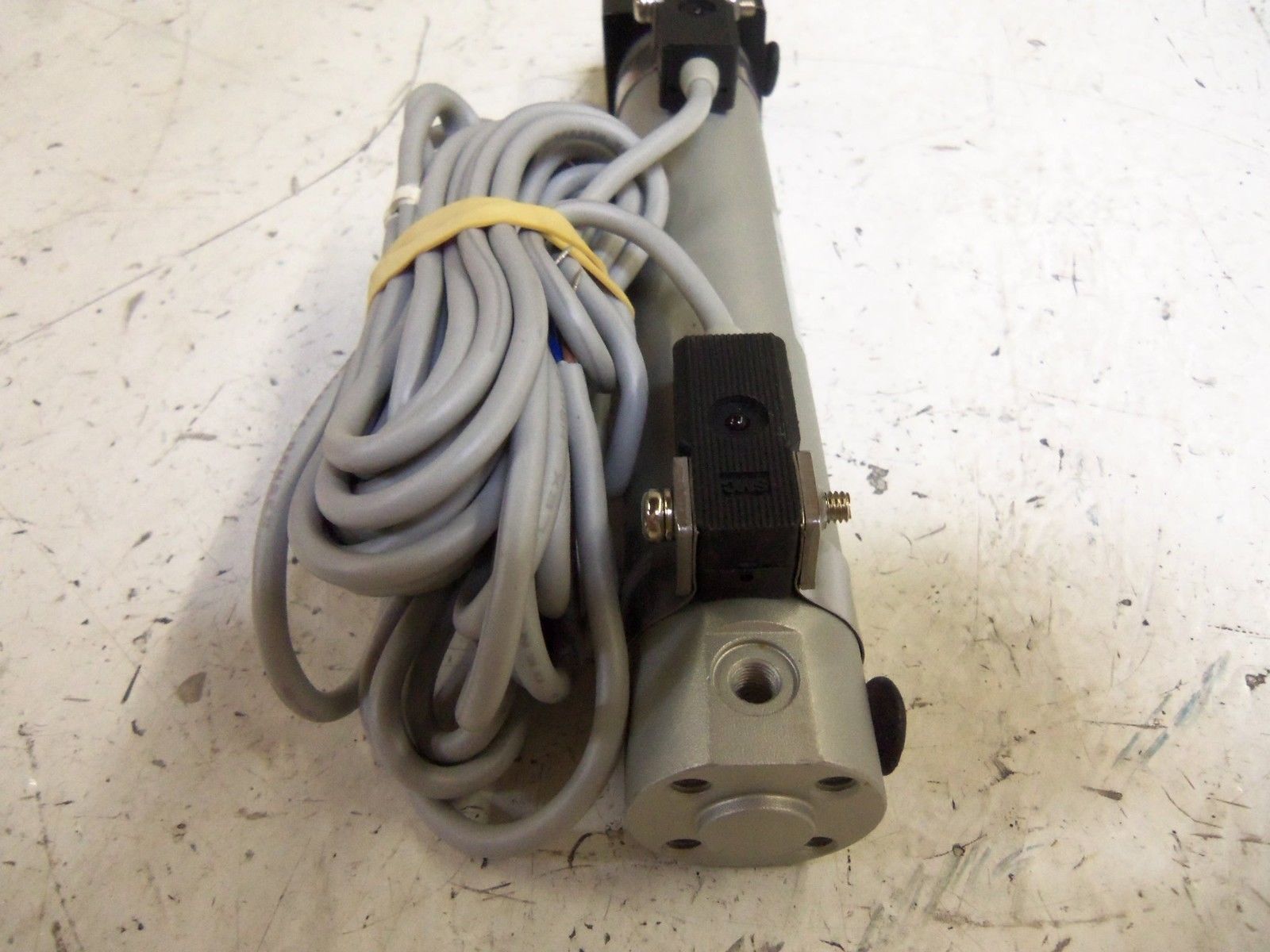 SMC CDG1RN25-125-B54L CYLINDER NSNP
