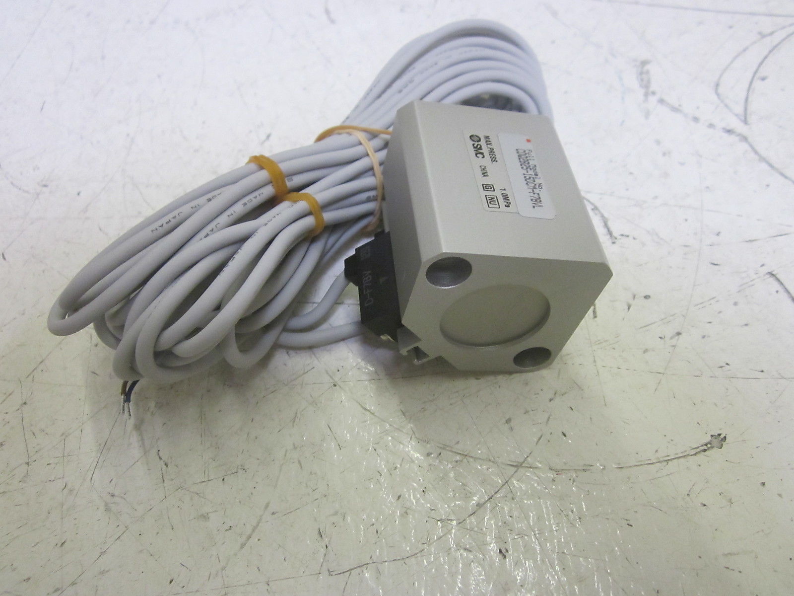 SMC CDQ2B25-15DCM-F7VBL PNEUMATIC CYLINDER  NSMP