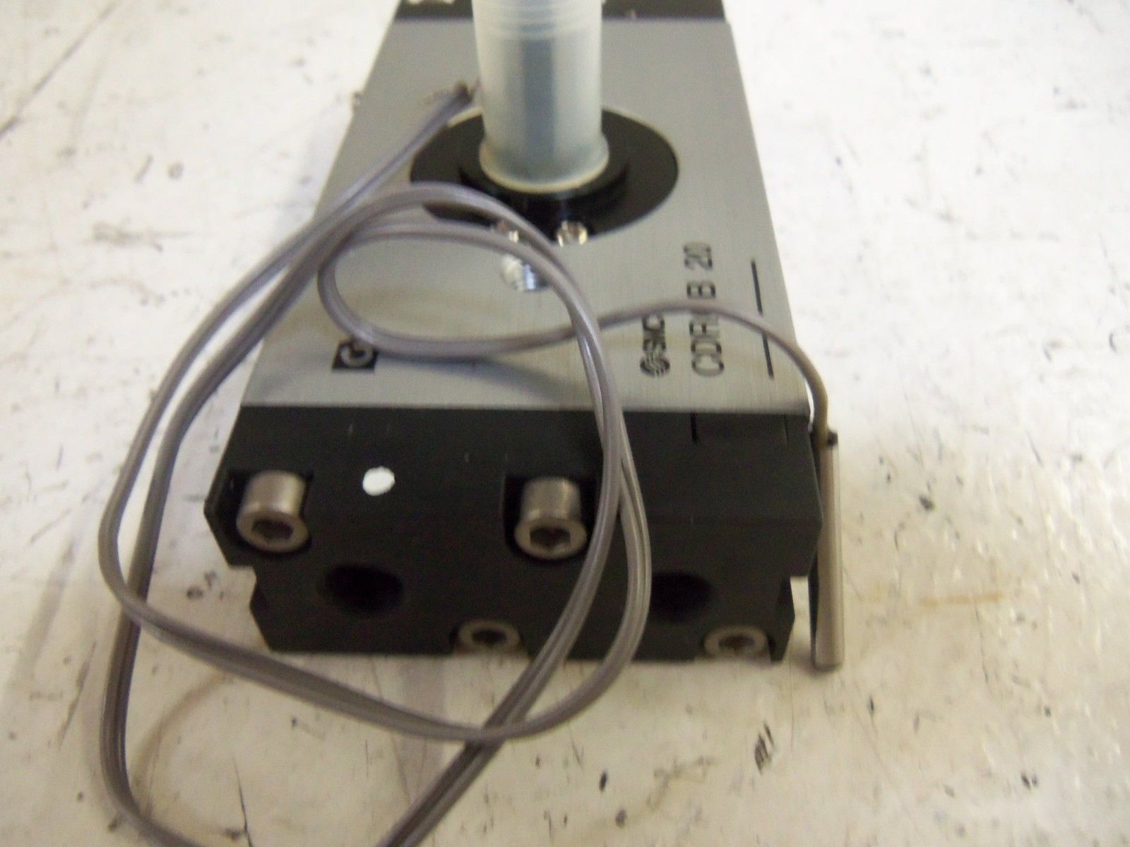 SMC CDRQB-S20-180C ACTUATOR AIR CYLINDER NSNP