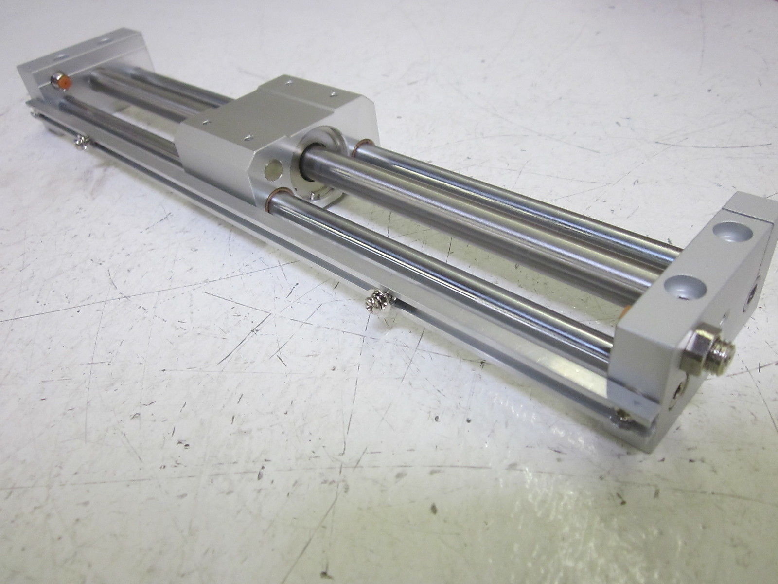 SMC CDY1S10H-250 COUPLED RODLESS CYLINDER 10MM STROKE 250MM NSNP