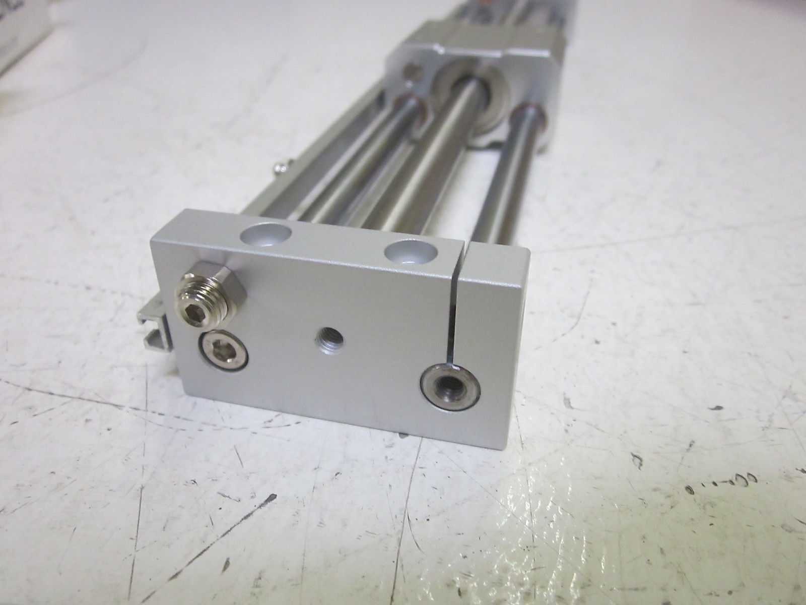 SMC CDY1S10H-250 COUPLED RODLESS CYLINDER 10MM STROKE 250MM NSNP