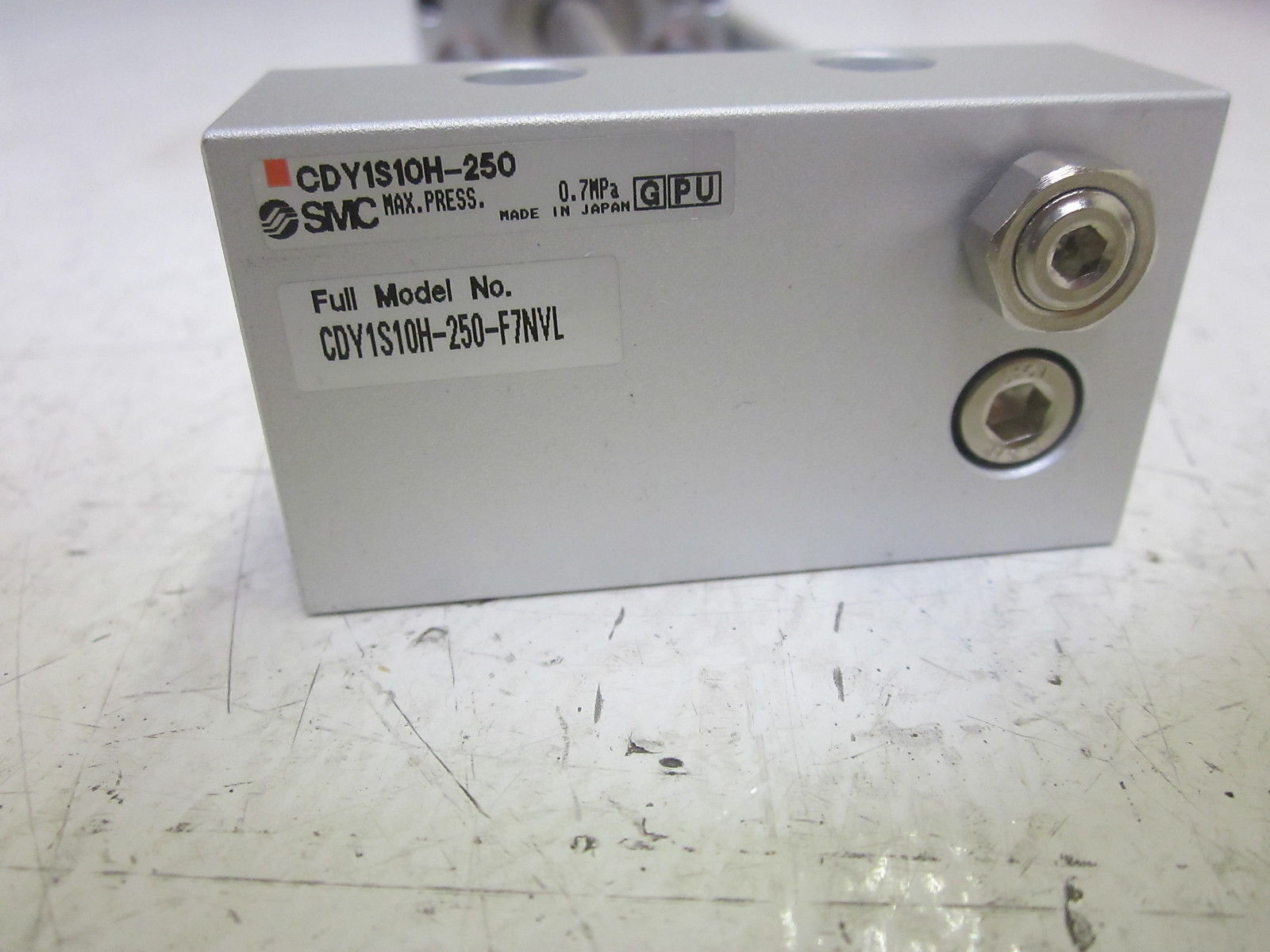 SMC CDY1S10H-250 COUPLED RODLESS CYLINDER 10MM STROKE 250MM NSNP