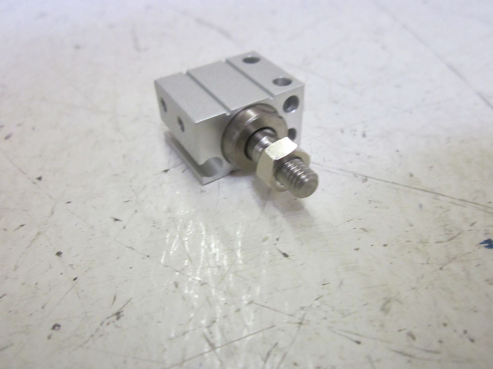 SMC CUJB10-4DM DOUBLE ACTION CYLINDER ACTUATOR  UNMP