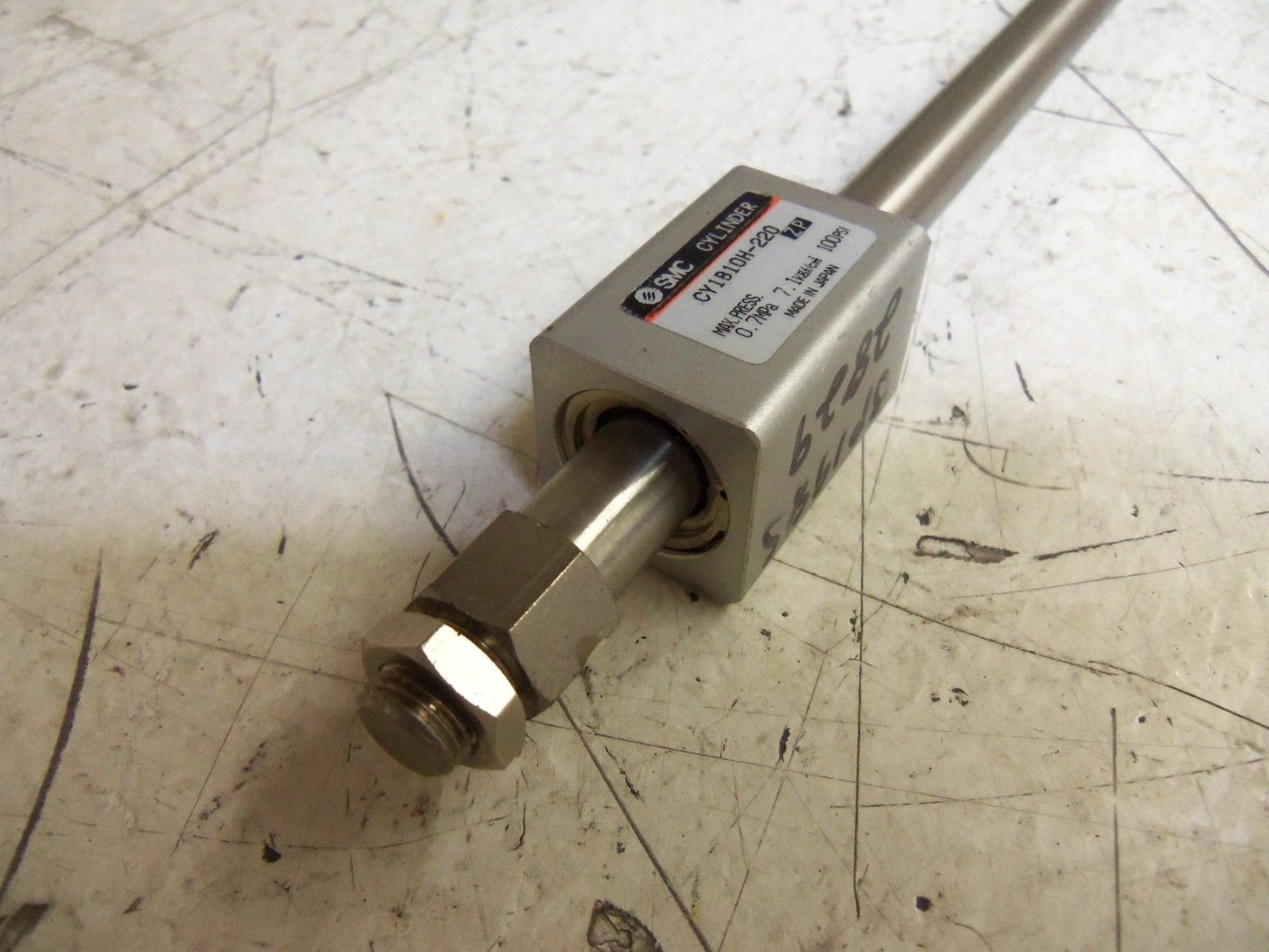SMC CY1B10H-220 CYLINDER NSNP