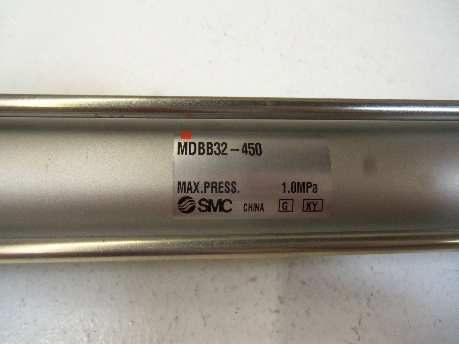 SMC CYLINDER MDBB32-450 NSNP
