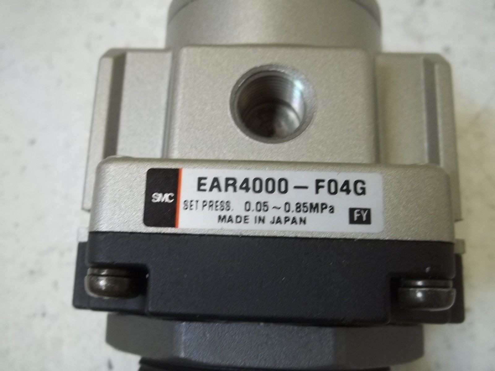 SMC EAR400-F04G REGULATOR WITH GAUGE 0-1  NSNP
