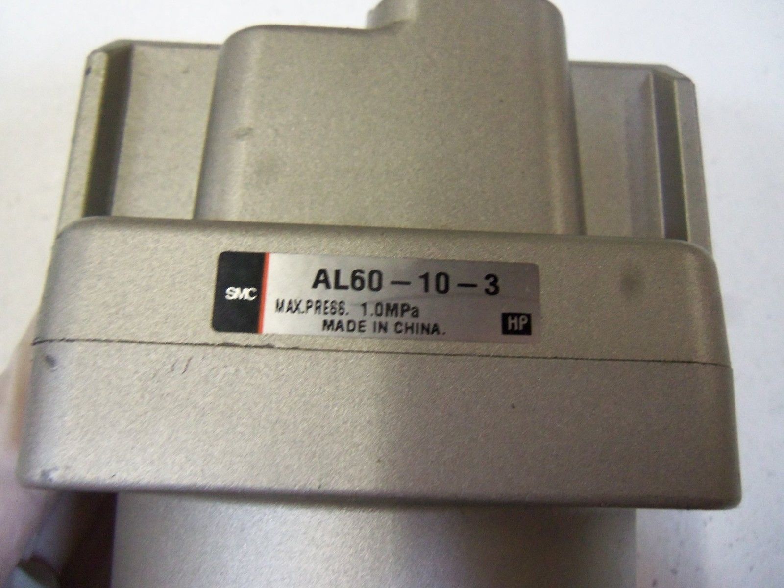 SMC LUBRICATOR AL60-10-3 *USED*