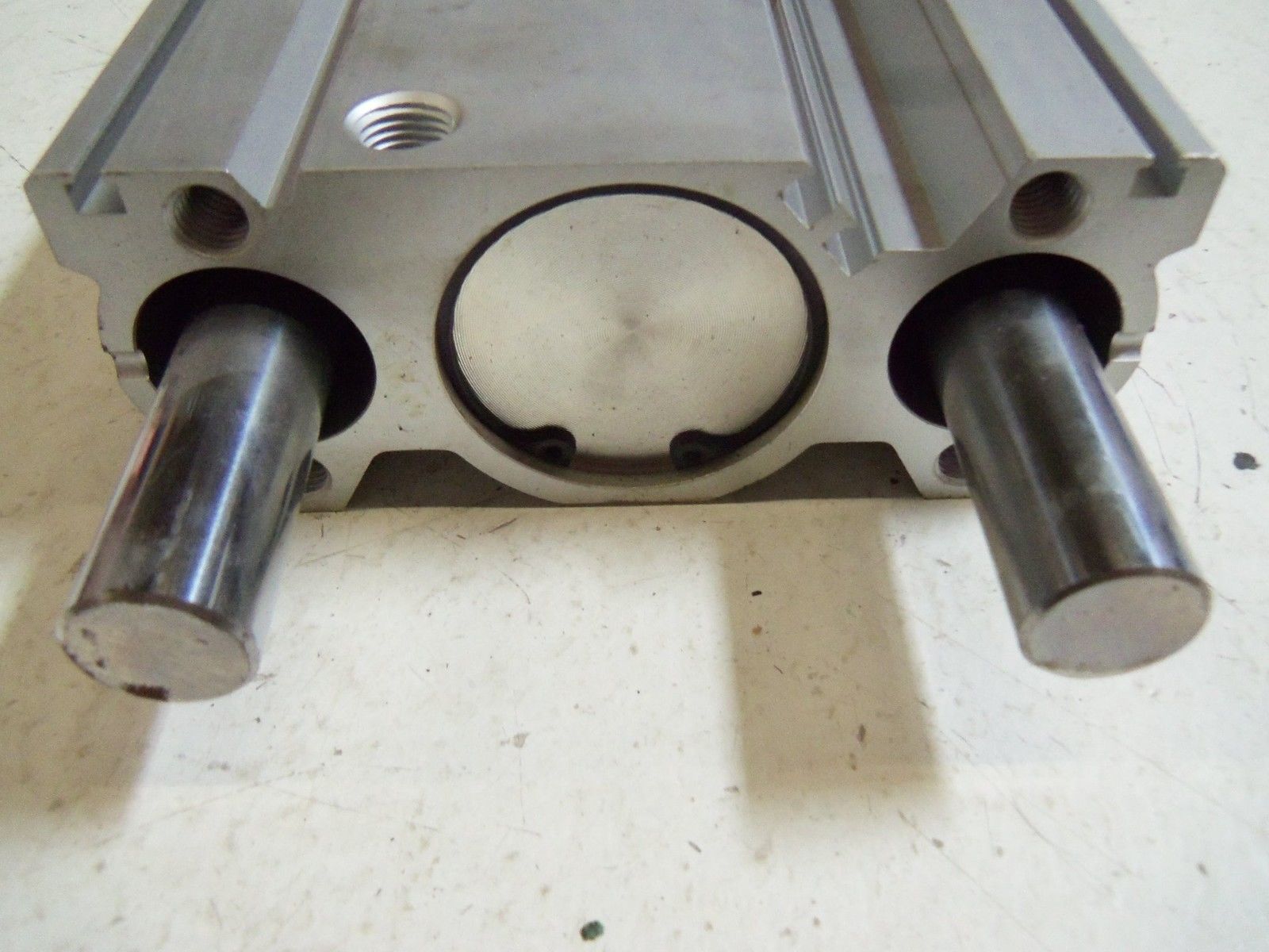 SMC MGQL50-100 ACTUATOR UNMP