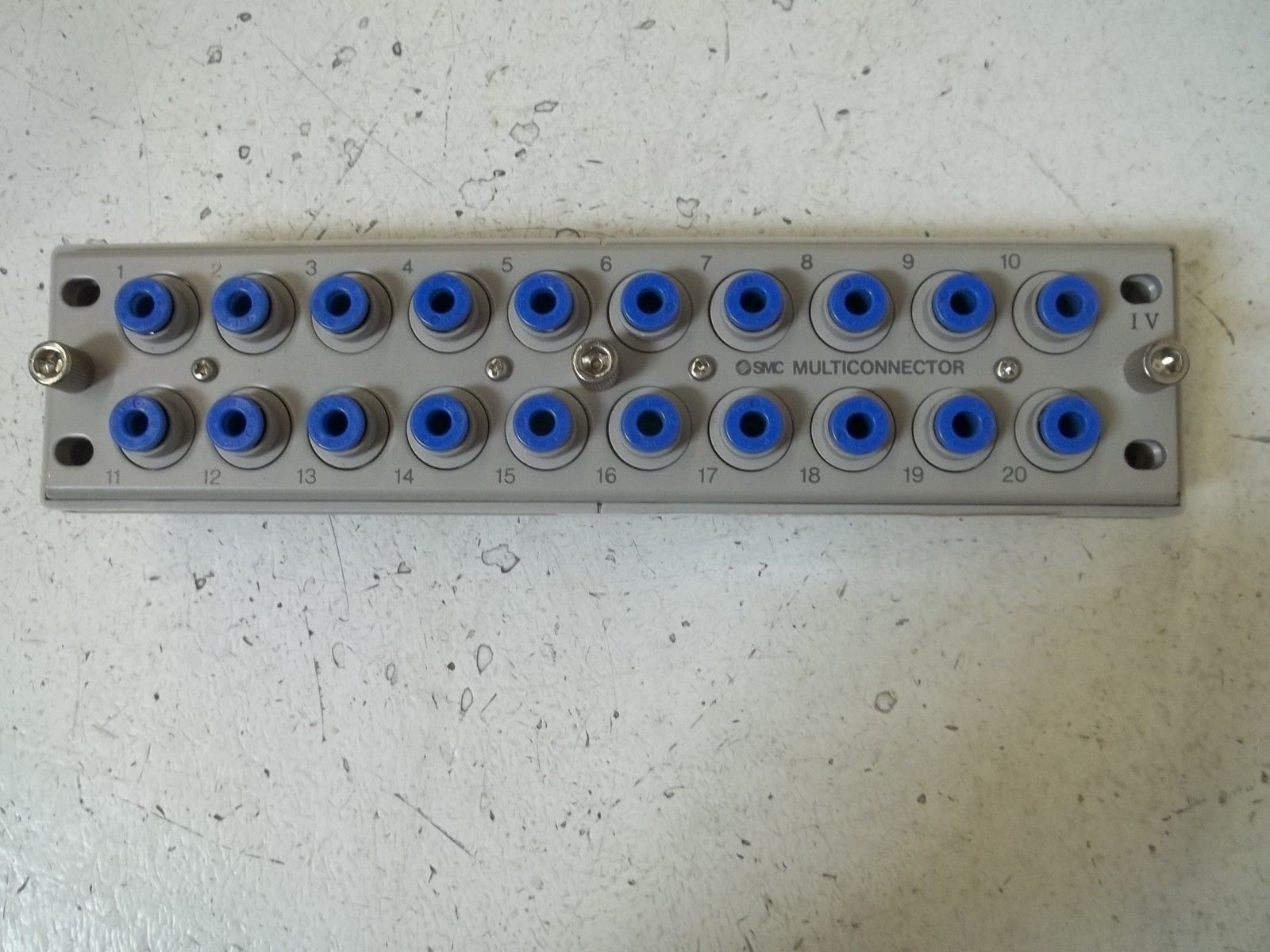 SMC MULTICONNECTOR IV NSNP