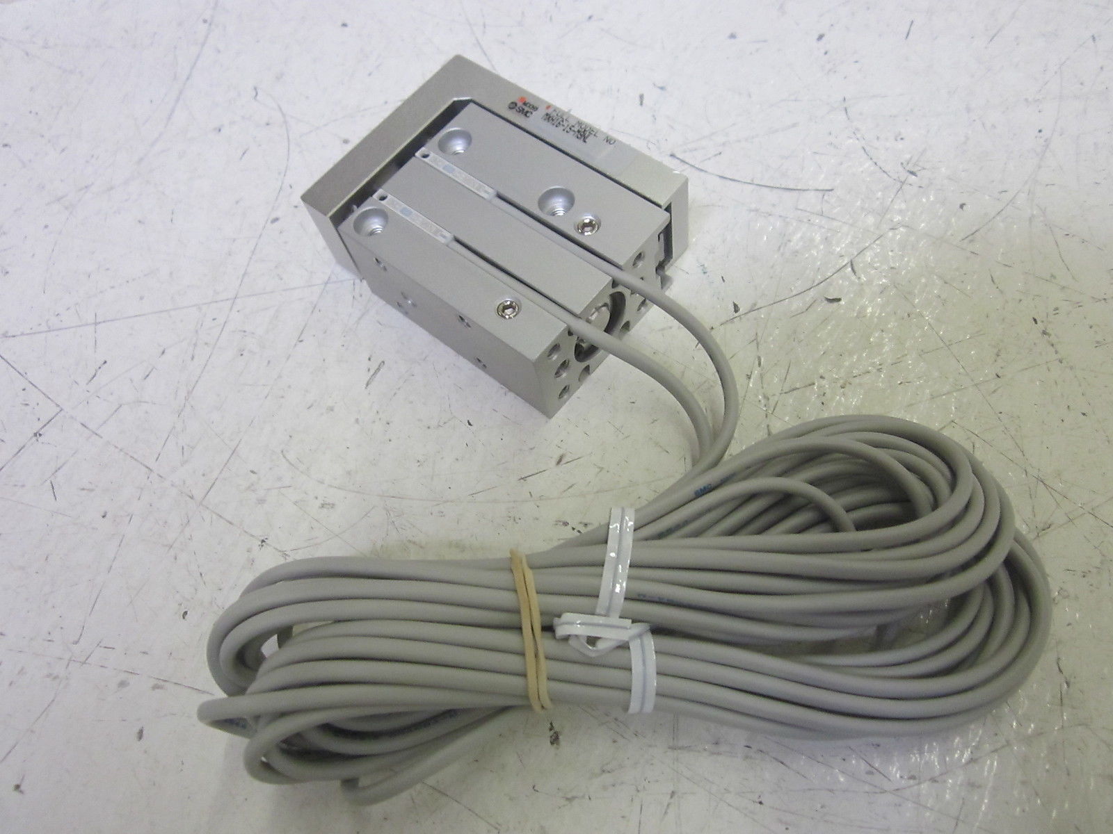 SMC MXH16-15-M9NL CYLINDER COMPACT SLIDE TABLE  NSMP