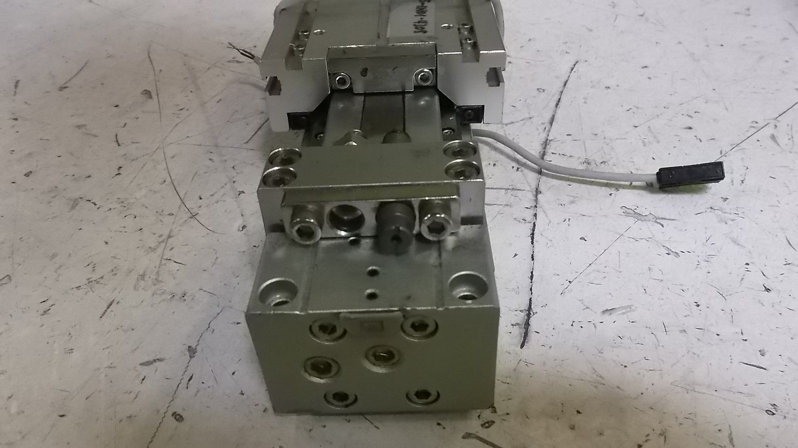 SMC MYH25G-100-E73A CYLINDER UNMP