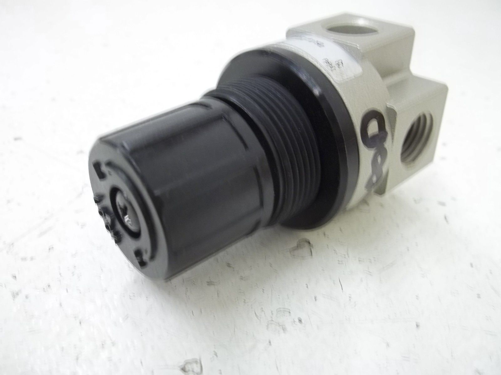 SMC NAR111-N02-4-X2 REGULATOR UNMP