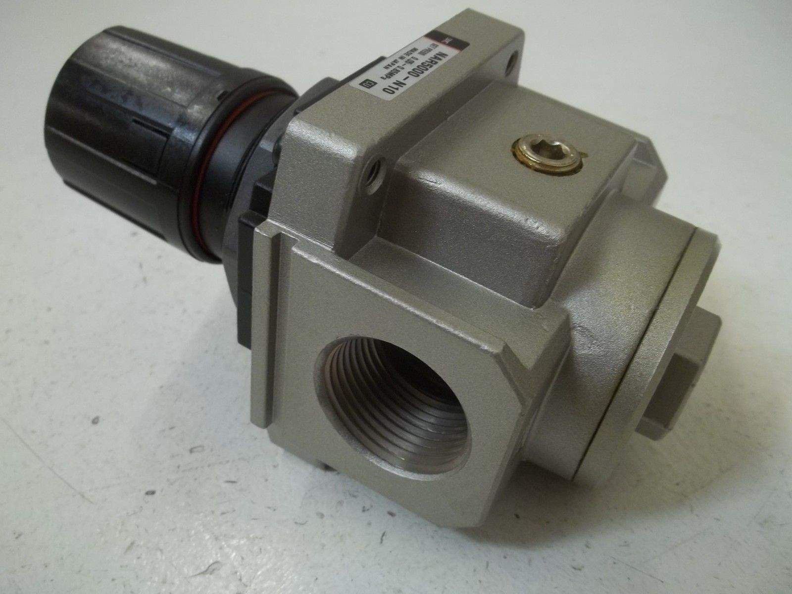 SMC NAR5000-N10 REGULATOR UNMP
