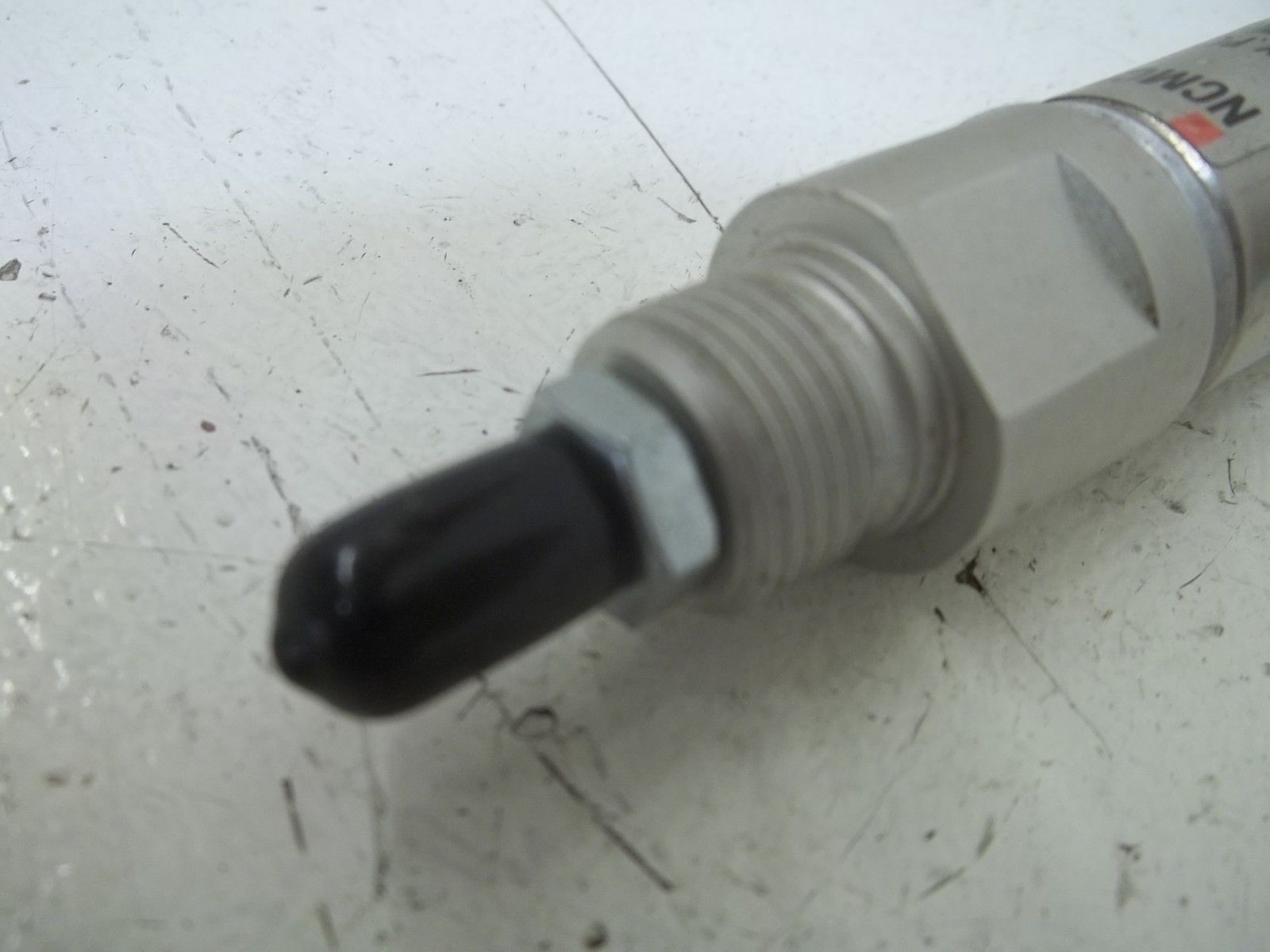 SMC NCMC075-0050 DOUBLE ACTING PNEUMATIC CYLINDER UNMP