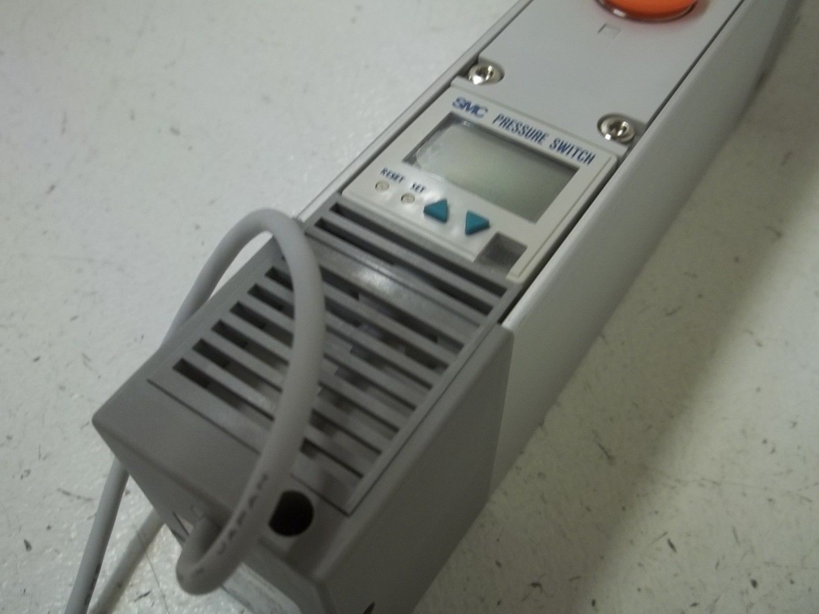 SMC NZL112-K15DZ-E65L MULTI-STAGE VACUUM EJECT. NSNP