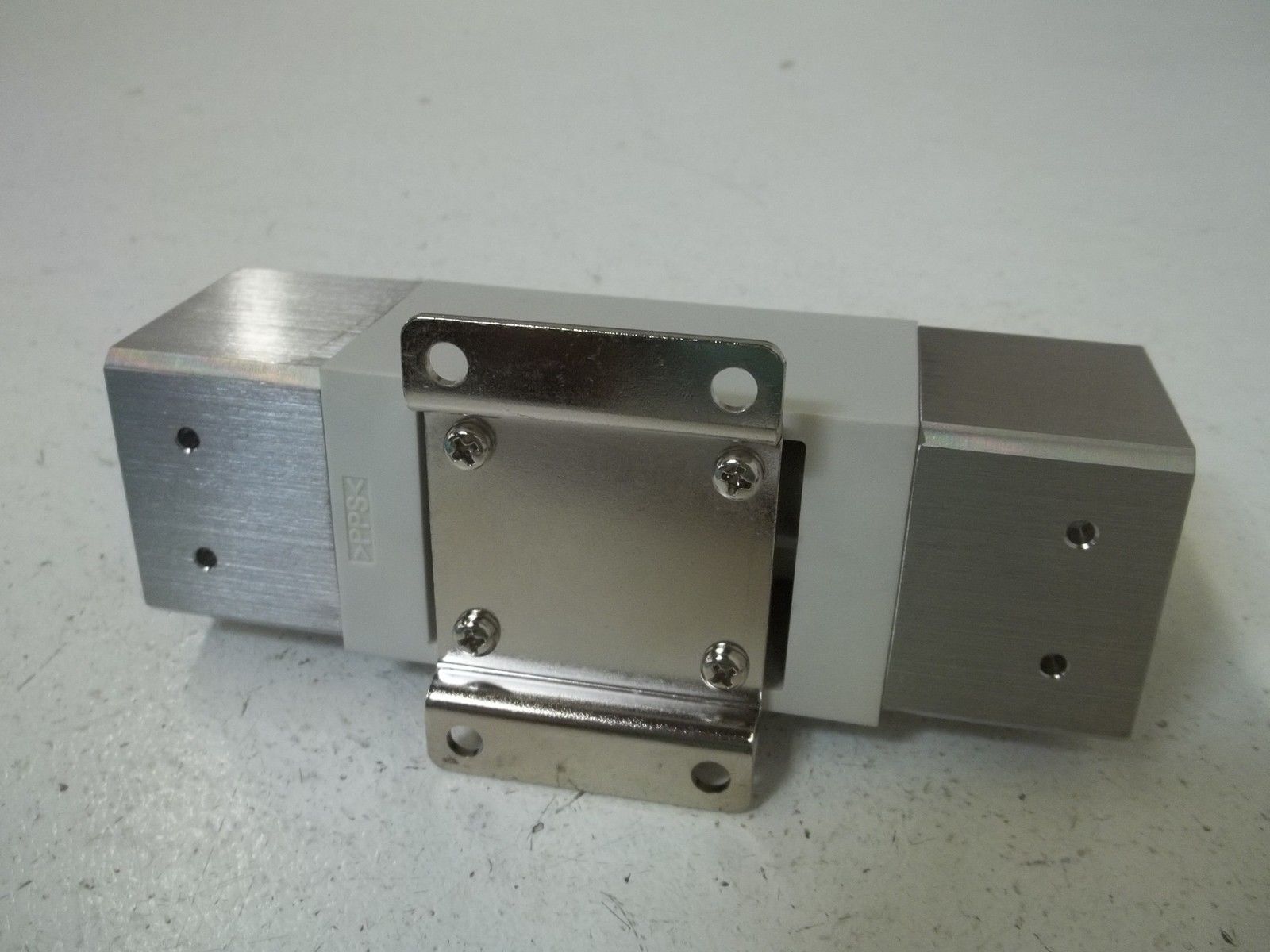 SMC PF2W511-10 FLOW SWITCH NSNP