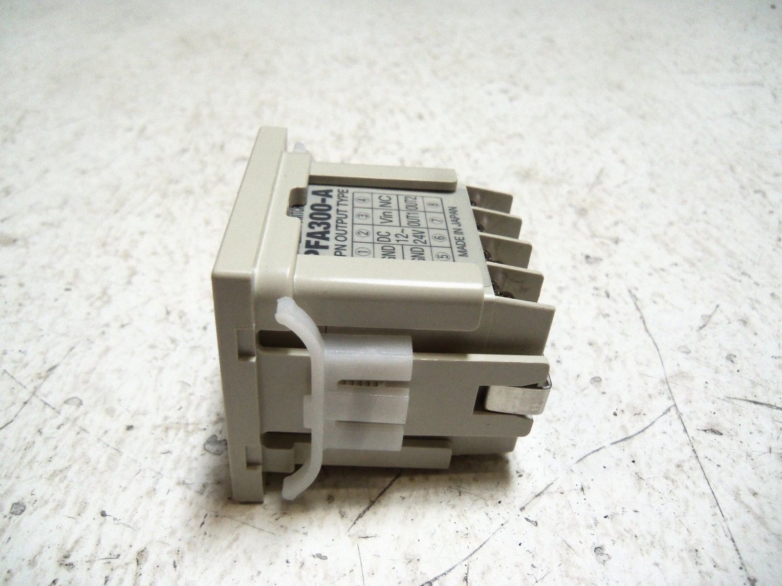 SMC PFA300-A FLOW SENSOR NSNP