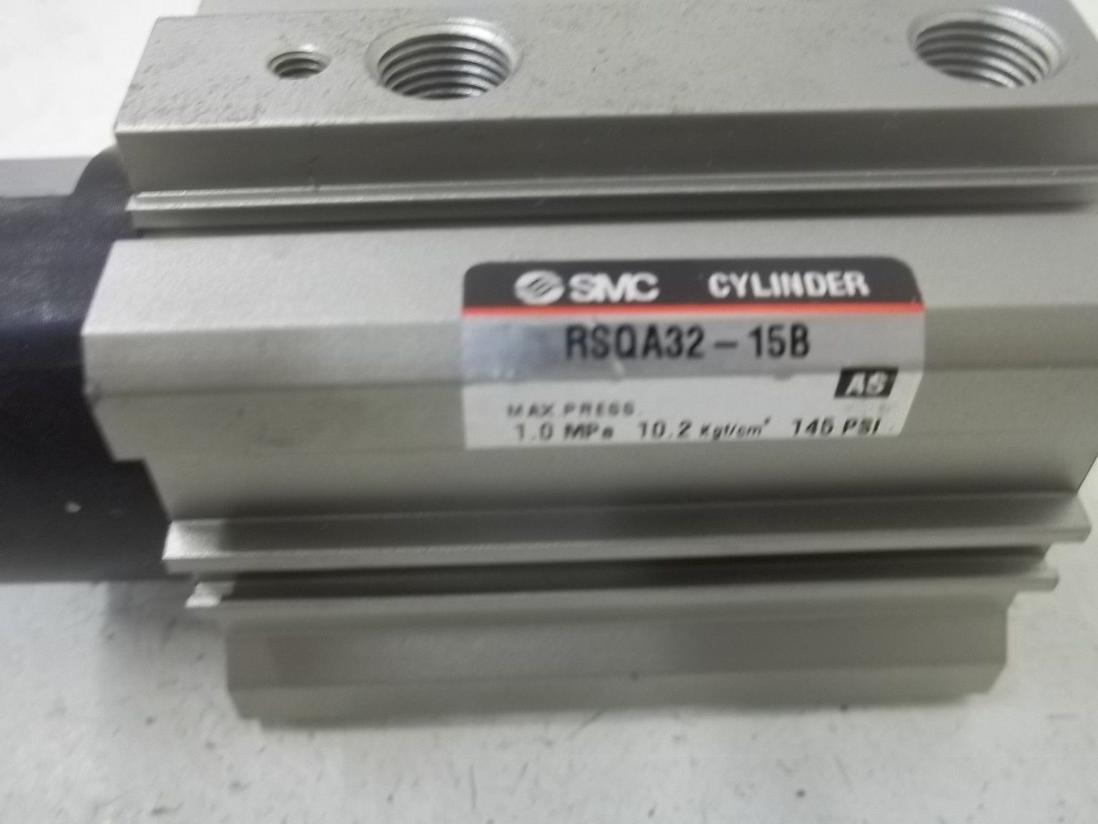 SMC RSQA32-15B PNEUMATIC AIR CYLINDER UNMP