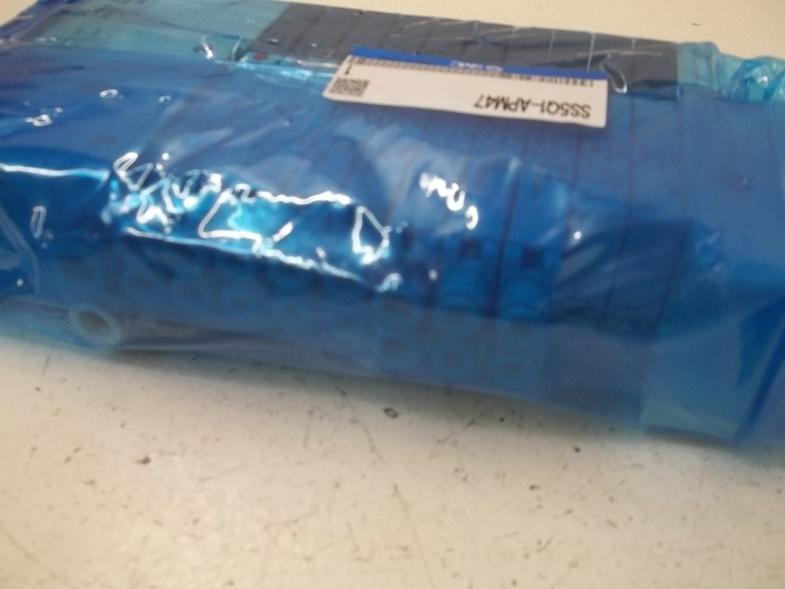 SMC SS5Q1-APM47 VALVE MANIFOLD NSNP
