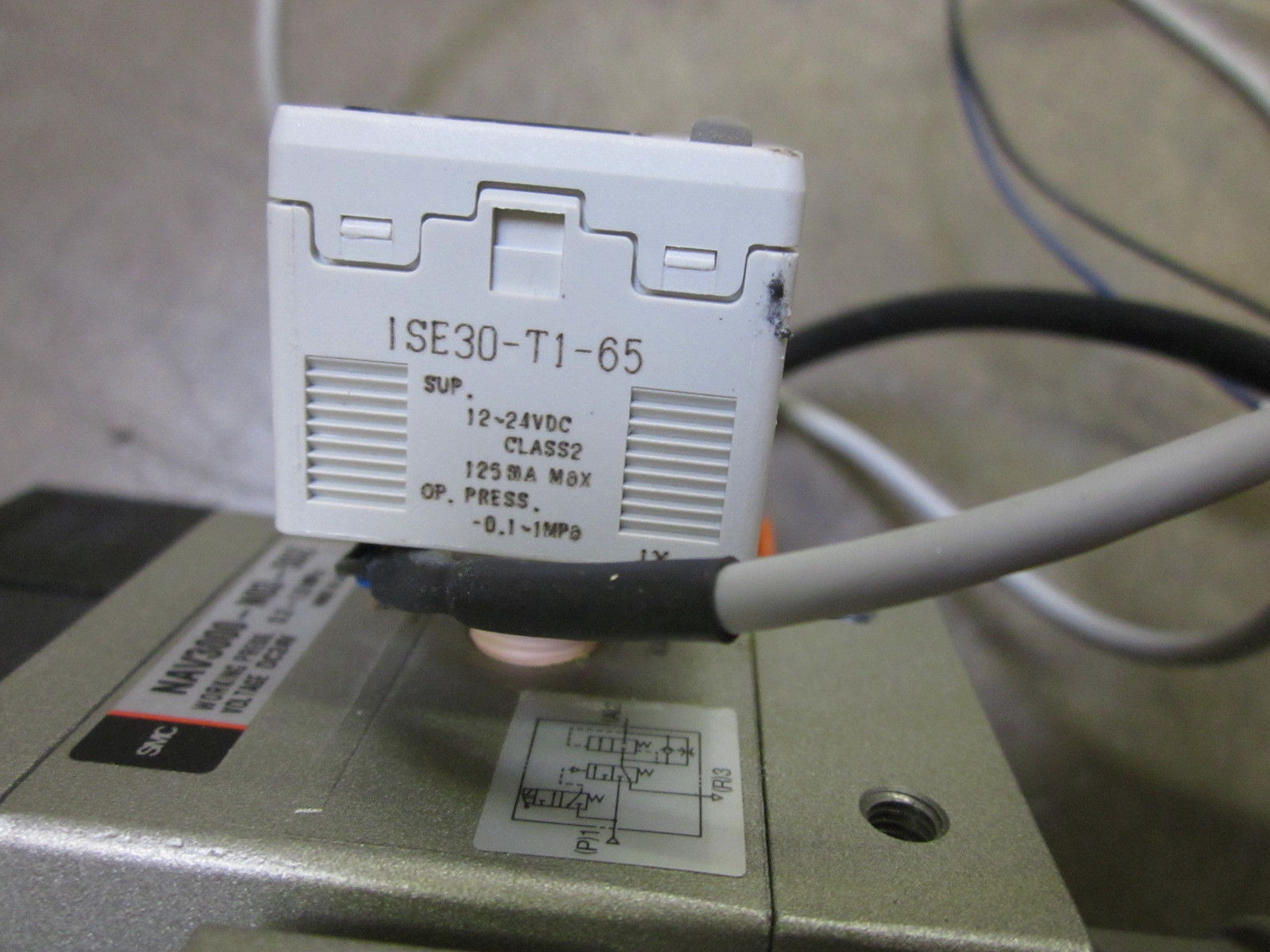 SMC VHS30-N03-Z , AW30-N03DEH-Z, NAV3000-N03-5DZ, ISE30-T1-65 (AS PIC.) UNMP