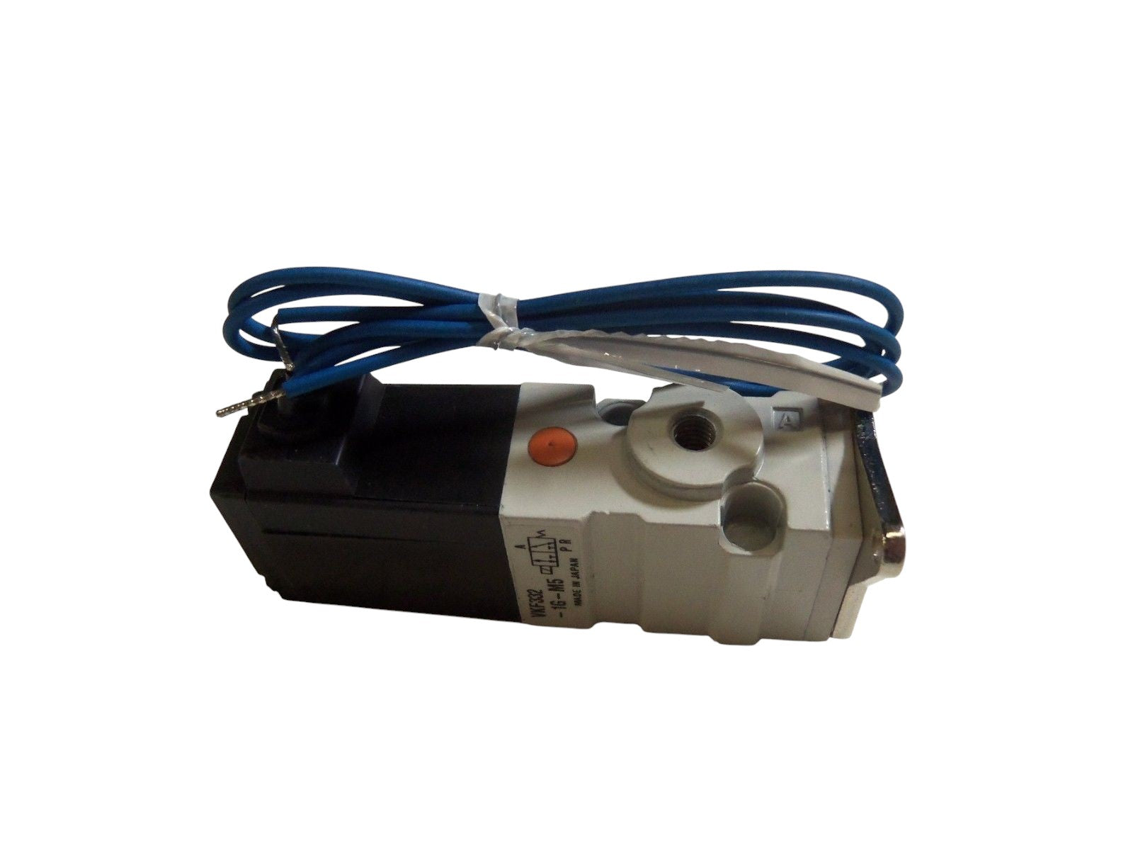 SMC VKF332-1G-M5 SOLENOID VALVE UNMP