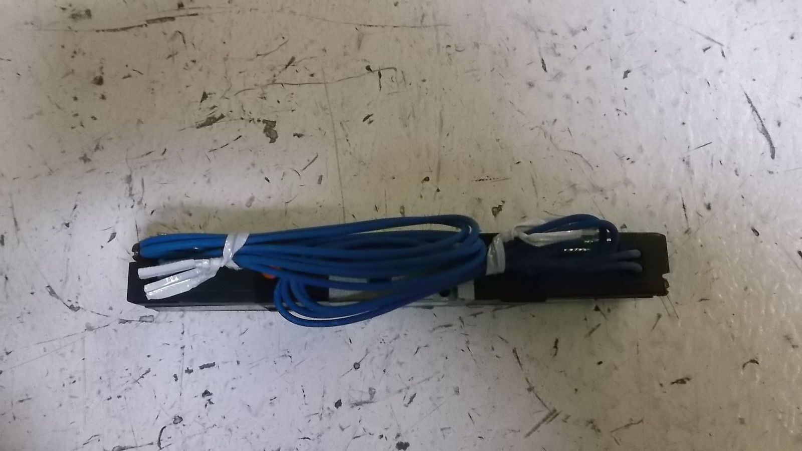 SMC VZ3220 VALVE UNMP