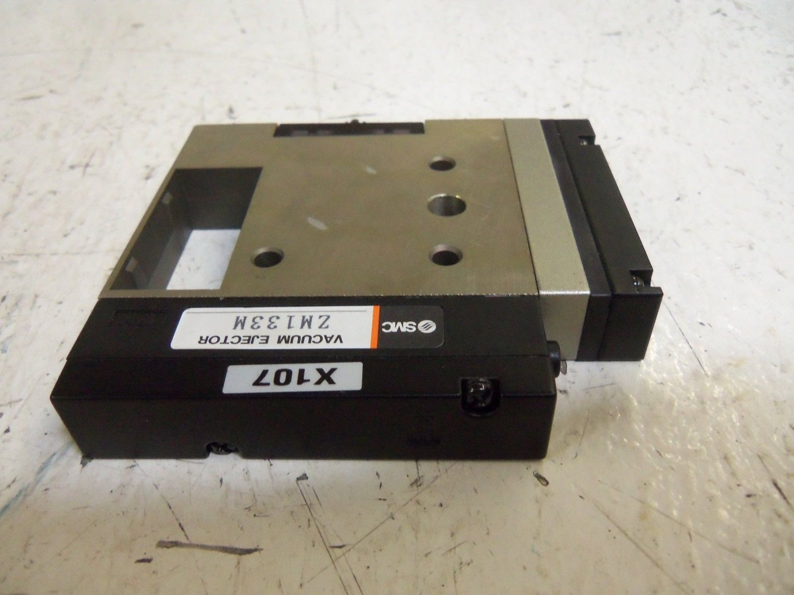 SMC ZM133M-Q5-X107 VACUUM GENERATOR NSNP