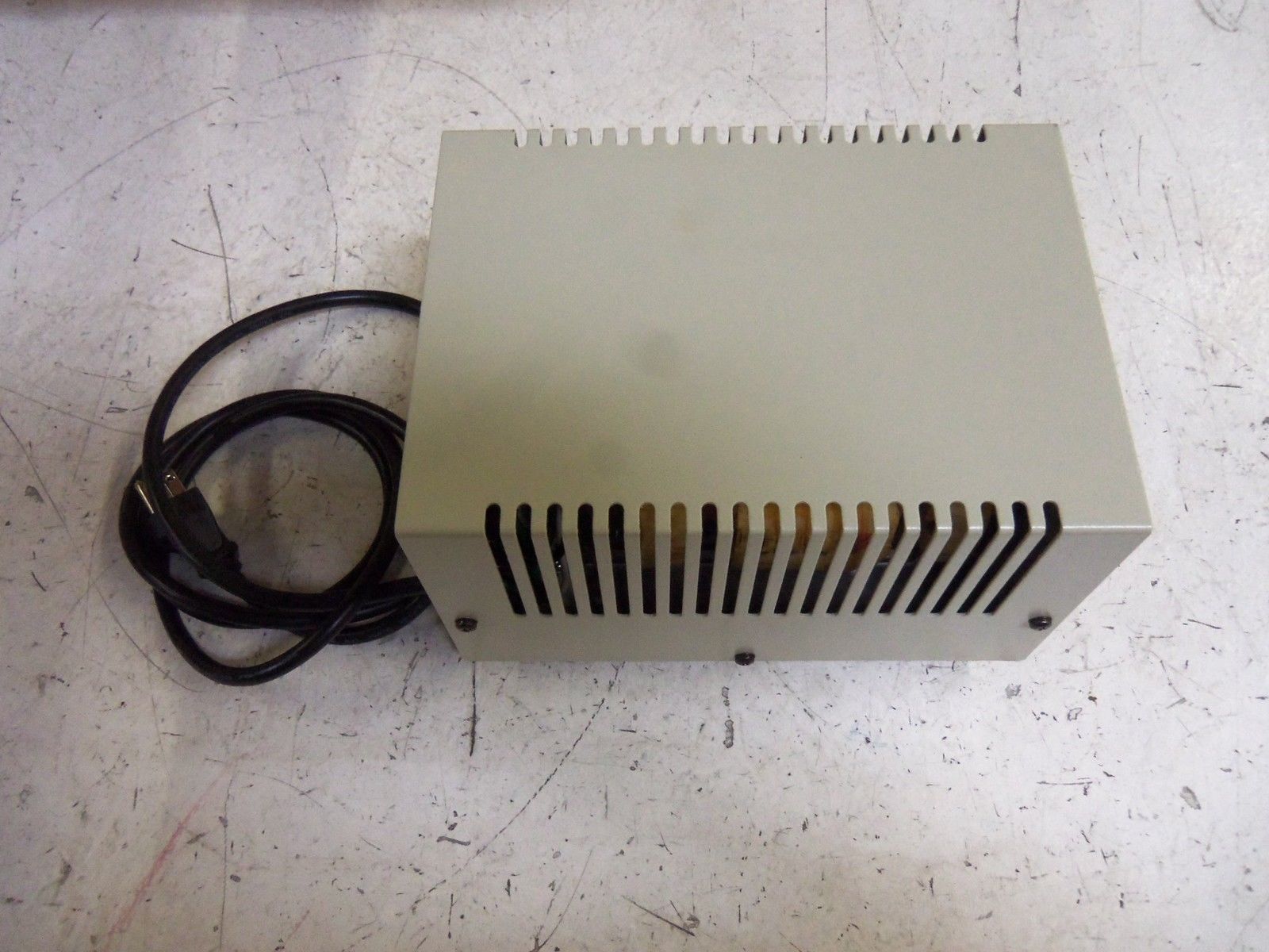 SOLA 25-585-01 POWER SUPPLY NSNP