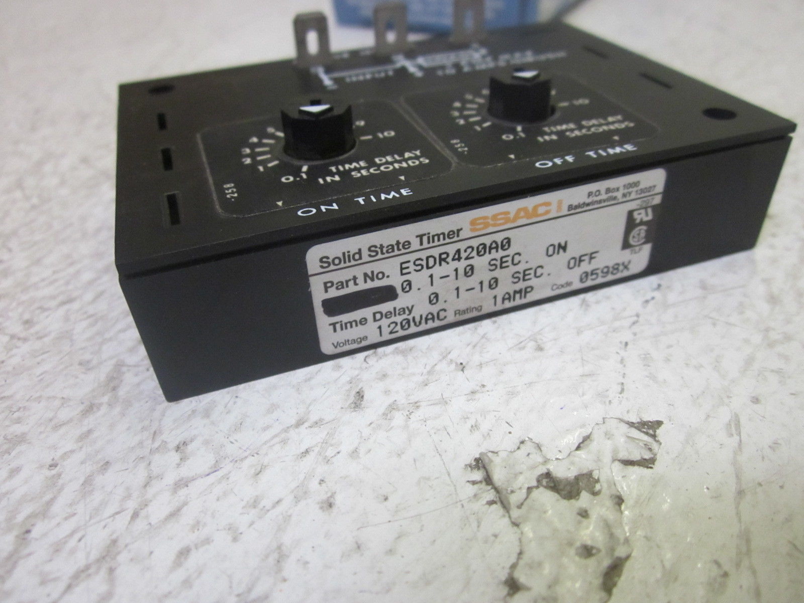 SOLID STATE TIMER ESDR420A0 120V 0.1-10 SECOND RELAY UNMP