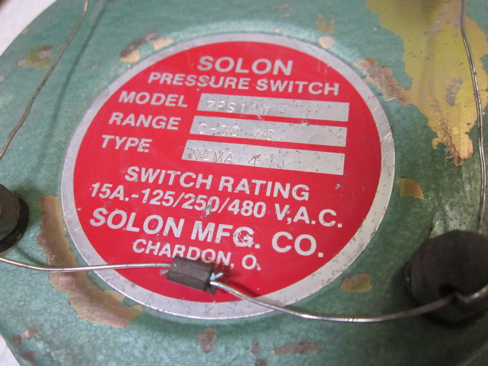 SOLON MFG. CO. 7PS11W NEMA 4 PRESSURE SWITCH 15A-125/250/480VAC UNMP