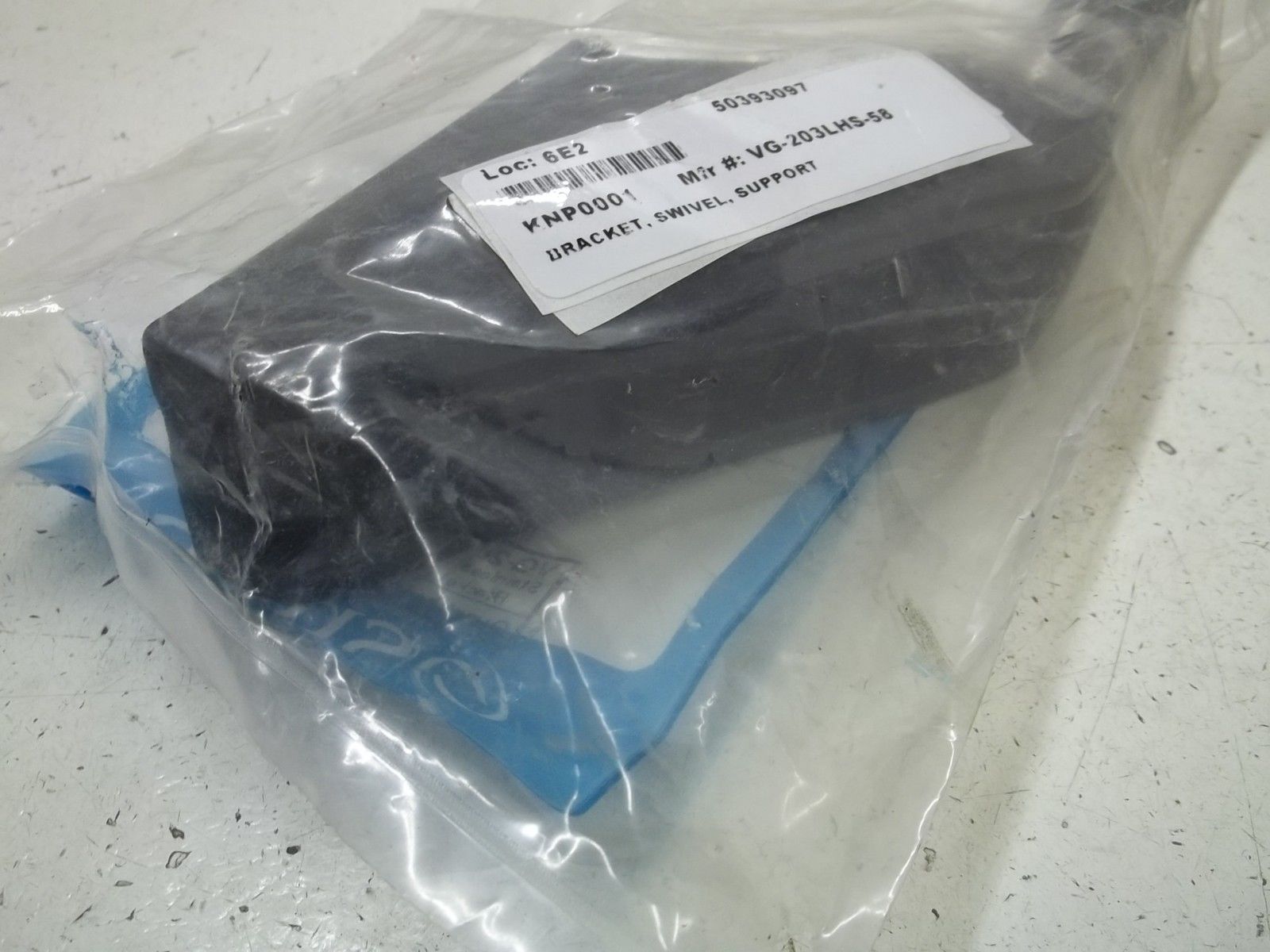 SOLUS VG-203LHS-58 STAINLESS STEEL SWIVEL BRACKET ASSM.NSNP IN  A FACTORY BAG