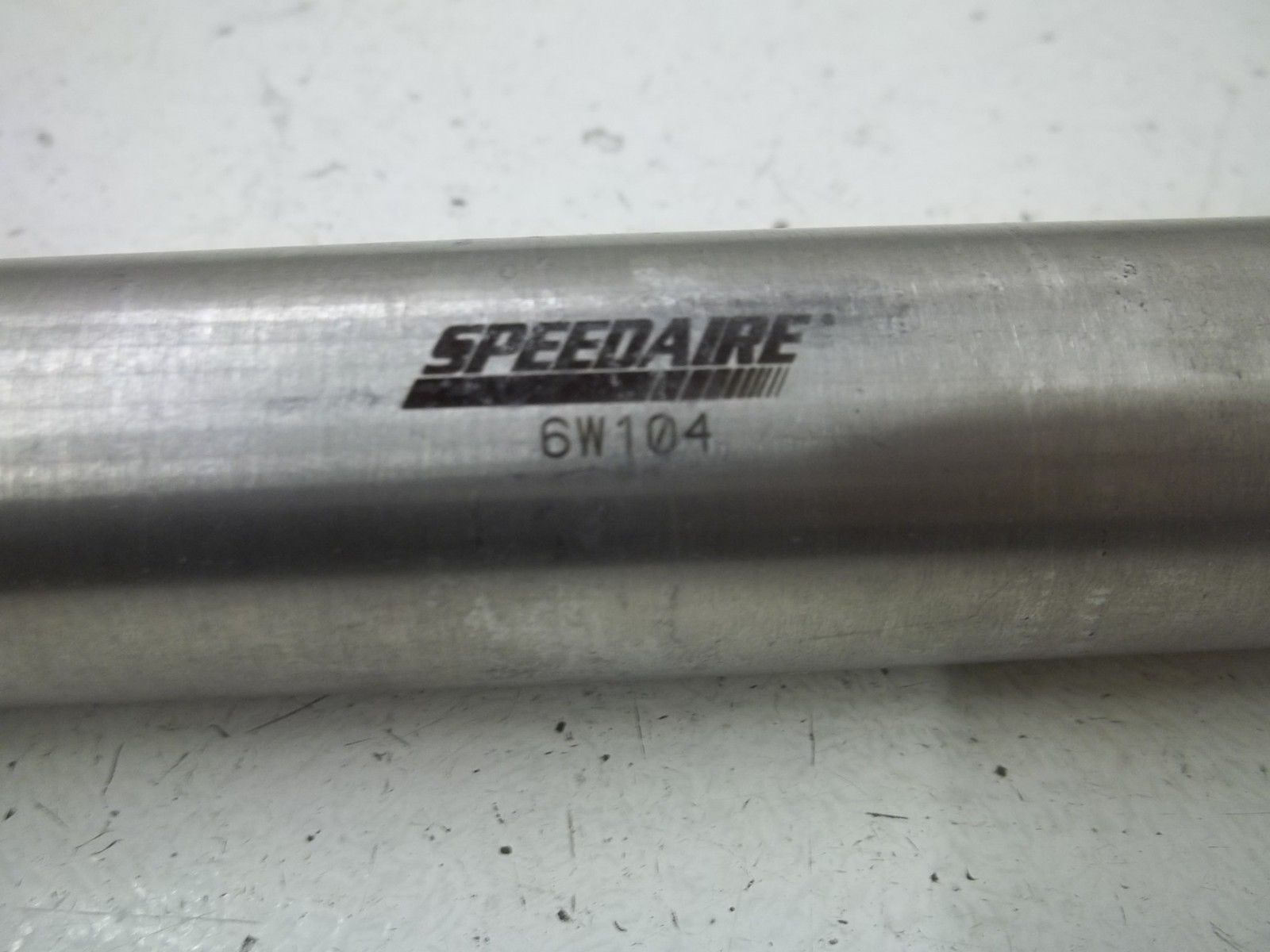 SPEEDAIRE 6W104 PNEUMATIC CYLINDER UNMP