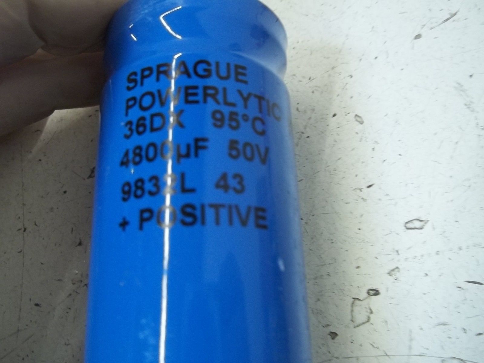 SPRAGUE 9832L43 CAPCITOR 4800 50V 36DX NSNP
