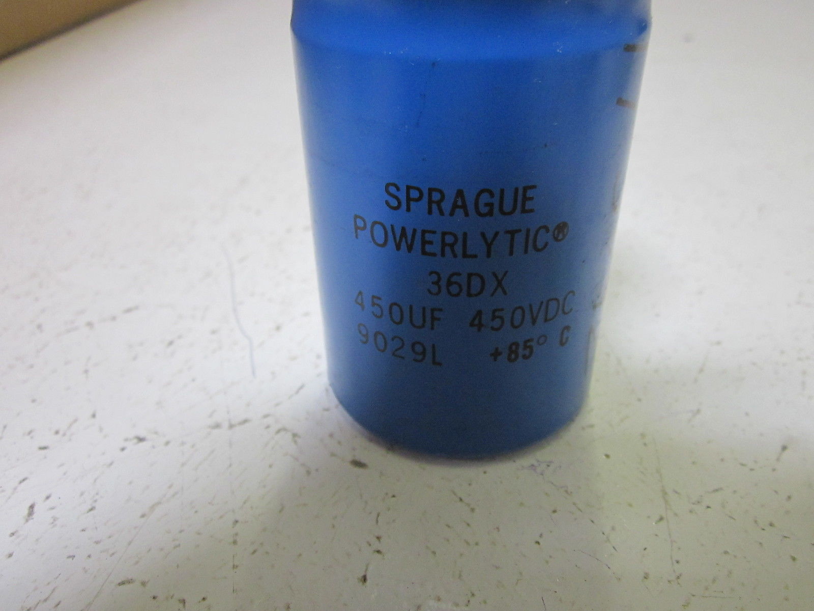 SPRAUGE ELECTROLYTIC POWERLYTIC CAPACITOR 36DX 450VDCUNMP