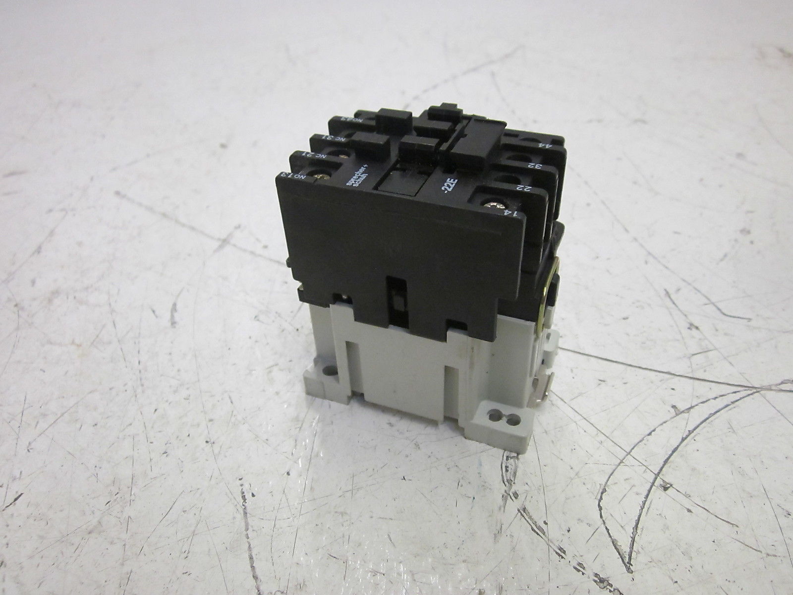 SPRECHER+SCHUH CS-3-22E RELAY 21/24V UNMP