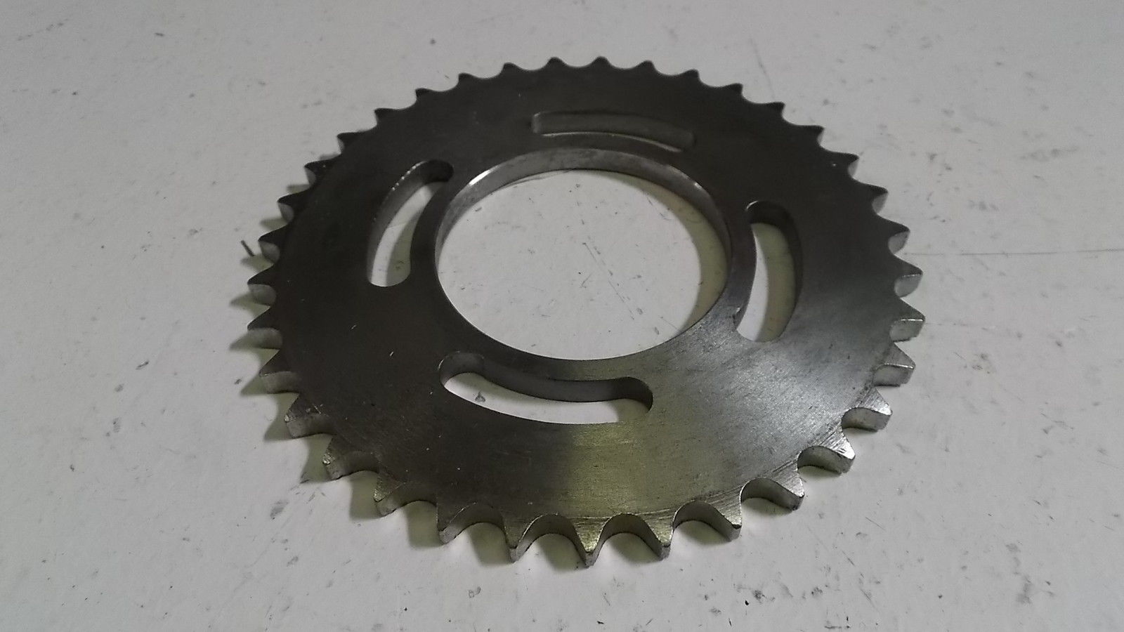 SPROCKET 35 CHAIN 3/8" PITCH 8950117527 NSNP